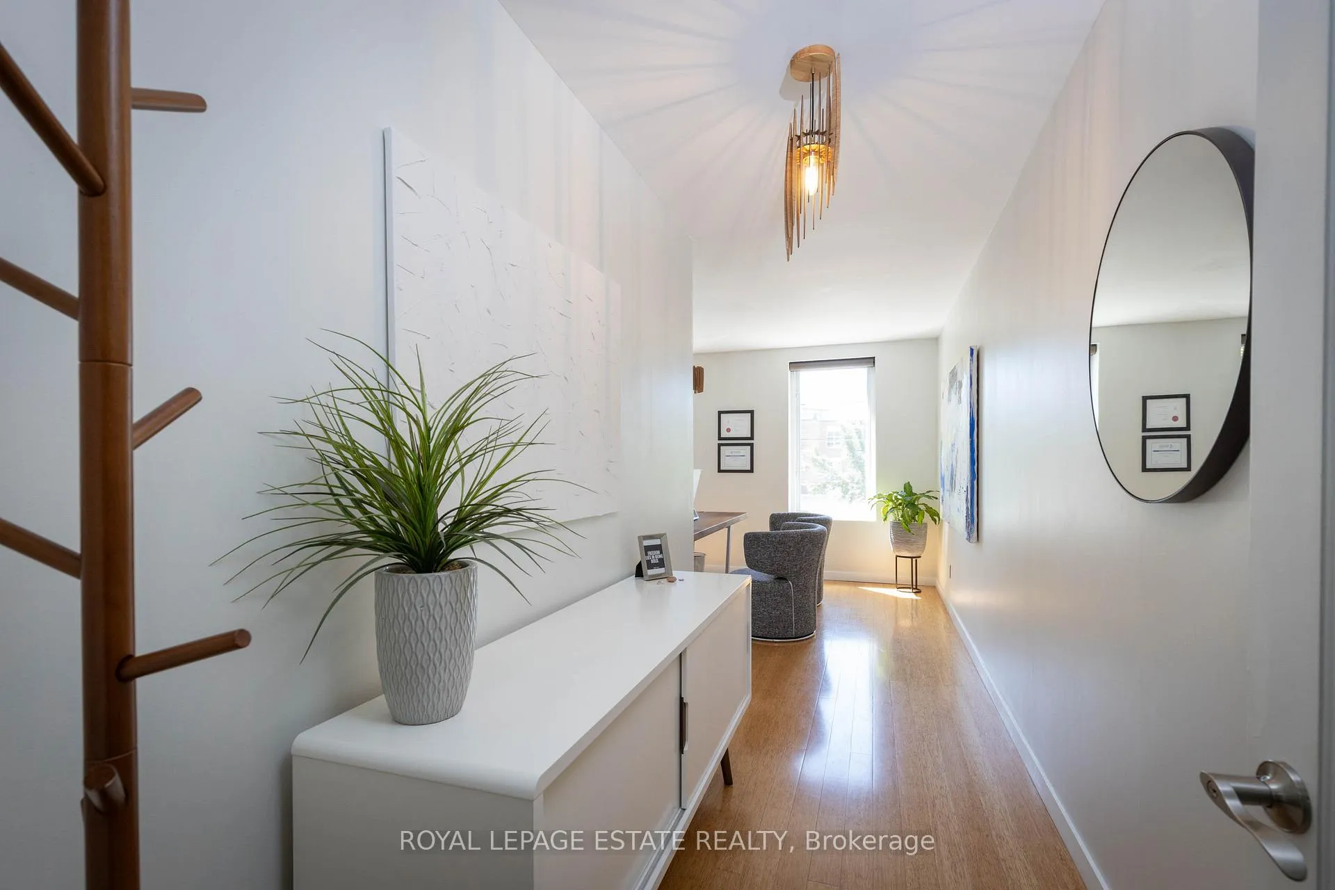 Photo 16 of 432 Queen Street E, Toronto, Regent Park — HOMEH