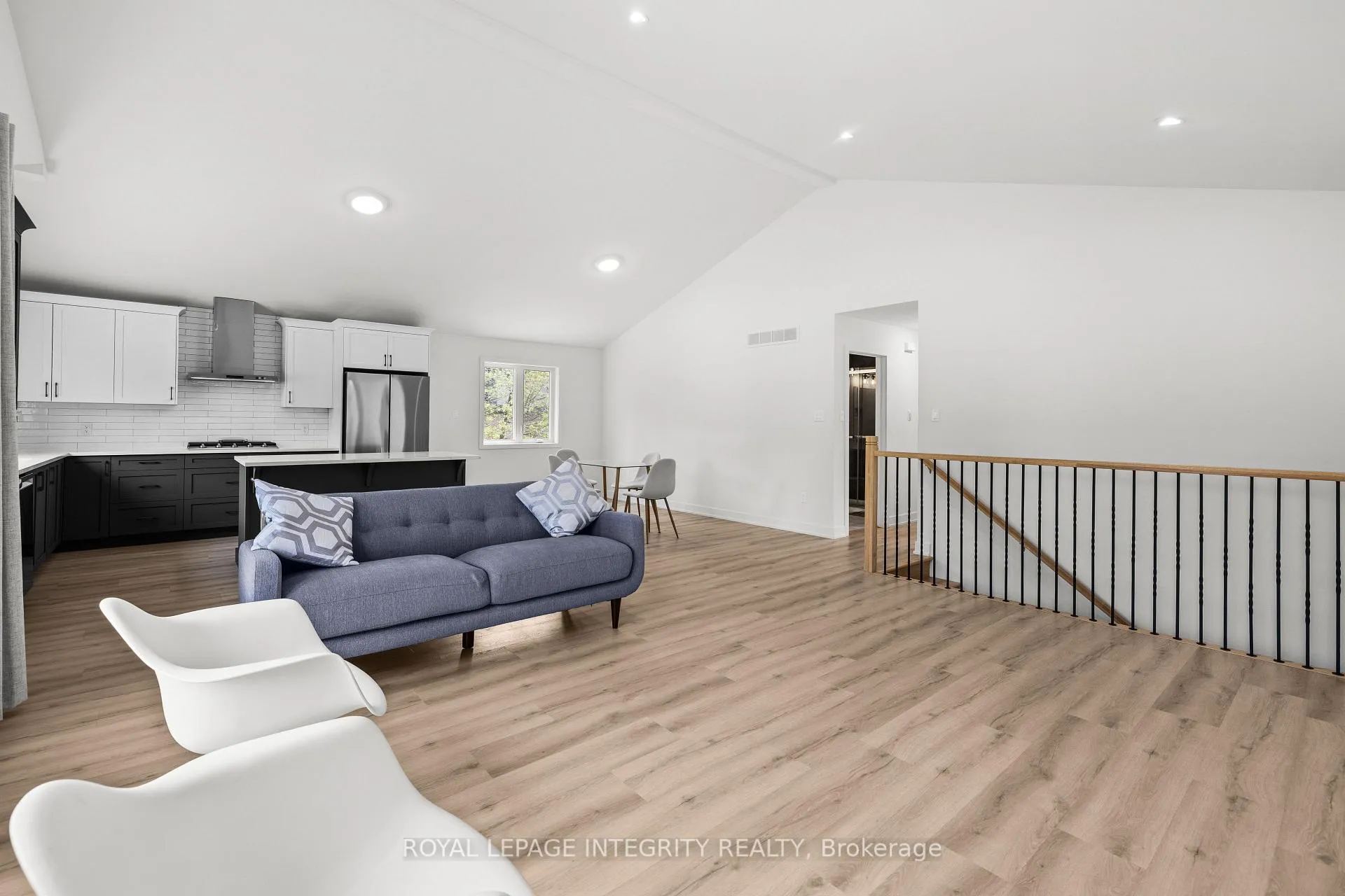 Photo 11 of 292 James Andrew Way, Beckwith, Beckwith Twp — HOMEH