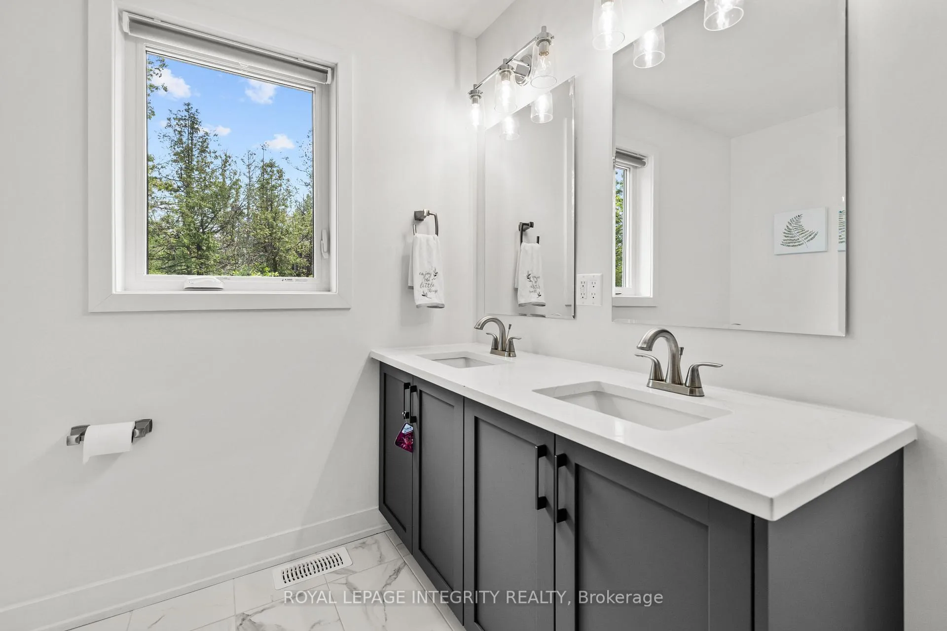 Photo 27 of 292 James Andrew Way, Beckwith, Beckwith Twp — HOMEH