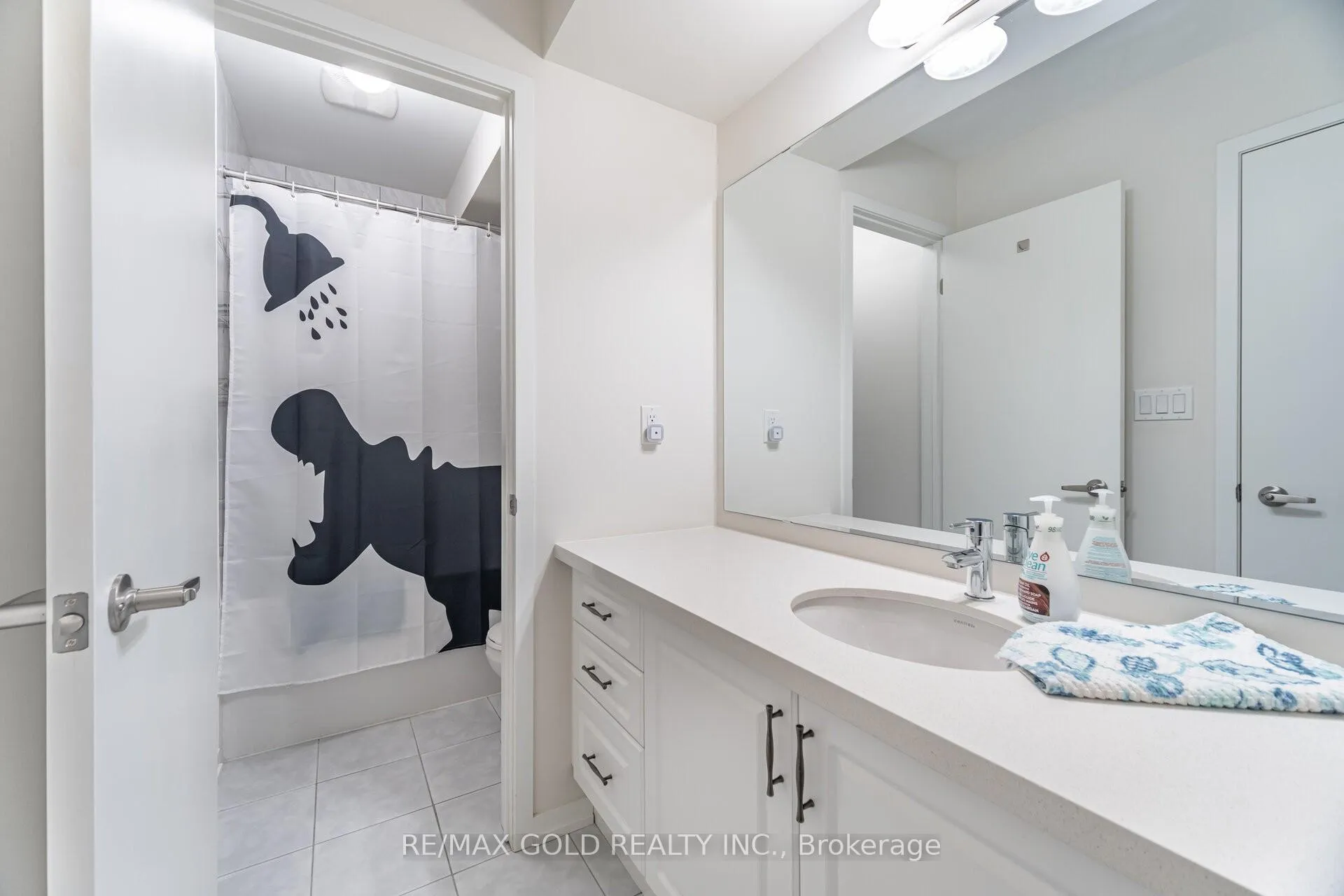 Photo 15 of 56 Lambert Lane, Caledon, Bolton East — HOMEH