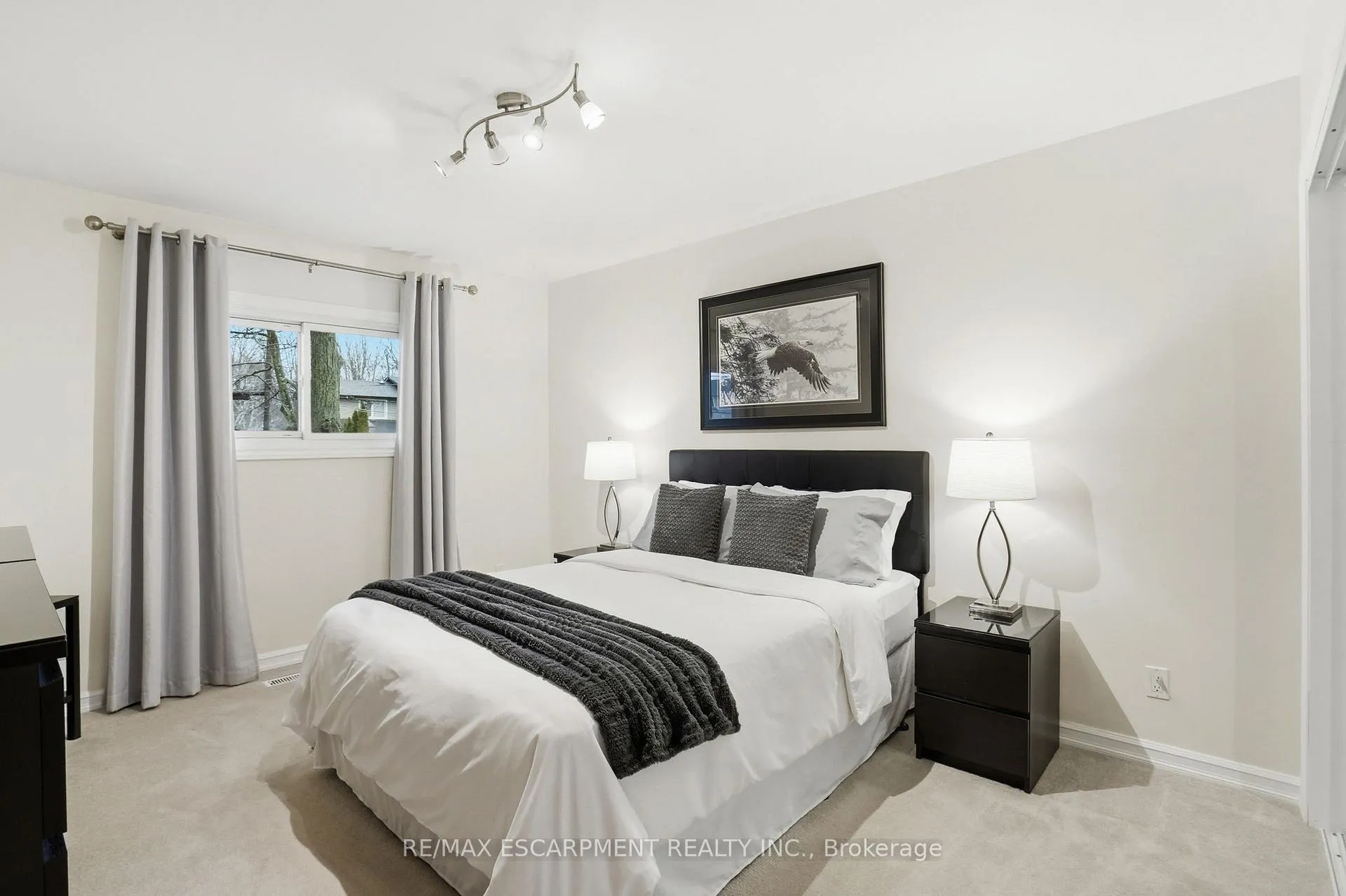 Photo 22 of 5210 Mulberry Drive, Burlington, Appleby — HOMEH