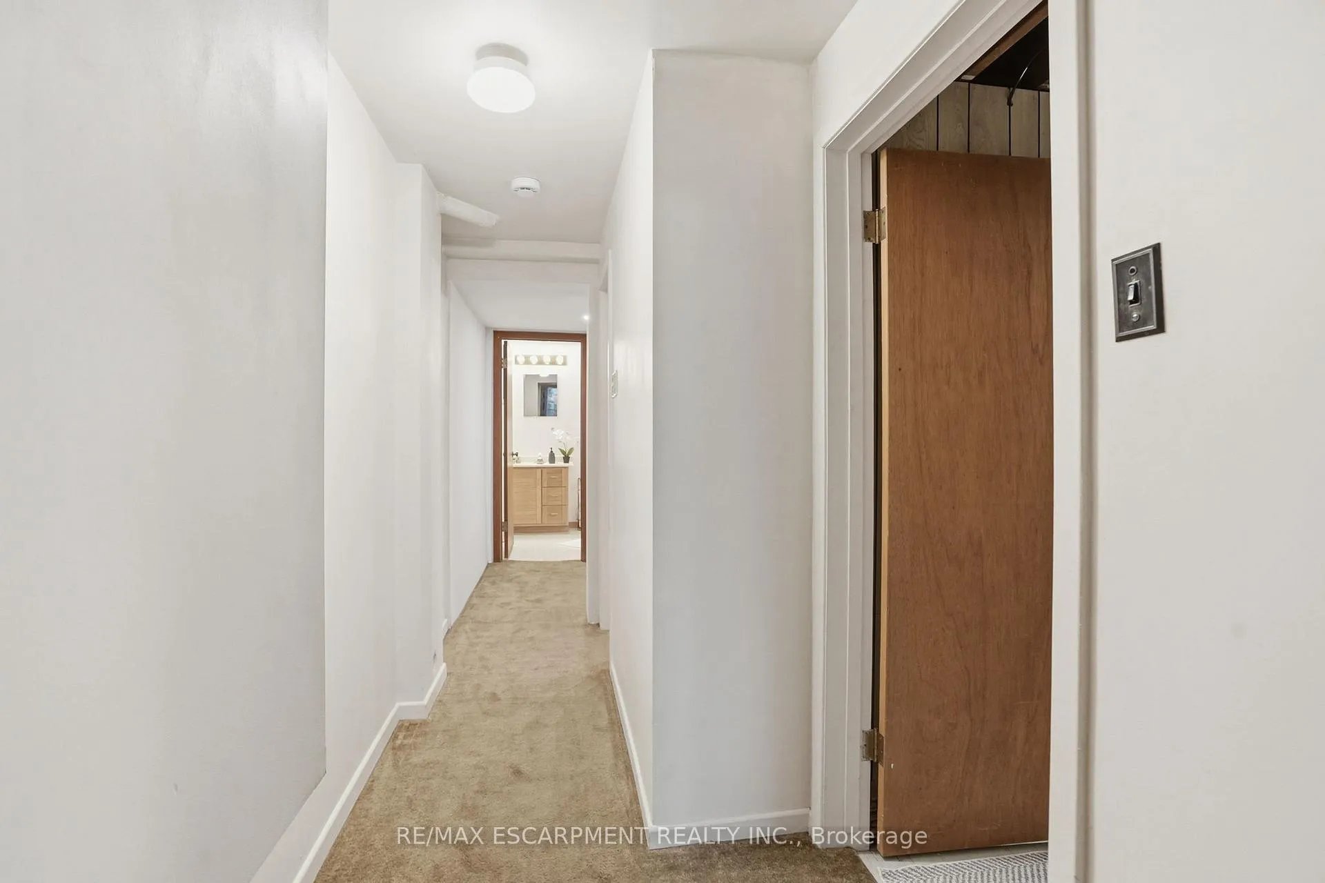 Photo 35 of 5210 Mulberry Drive, Burlington, Appleby — HOMEH