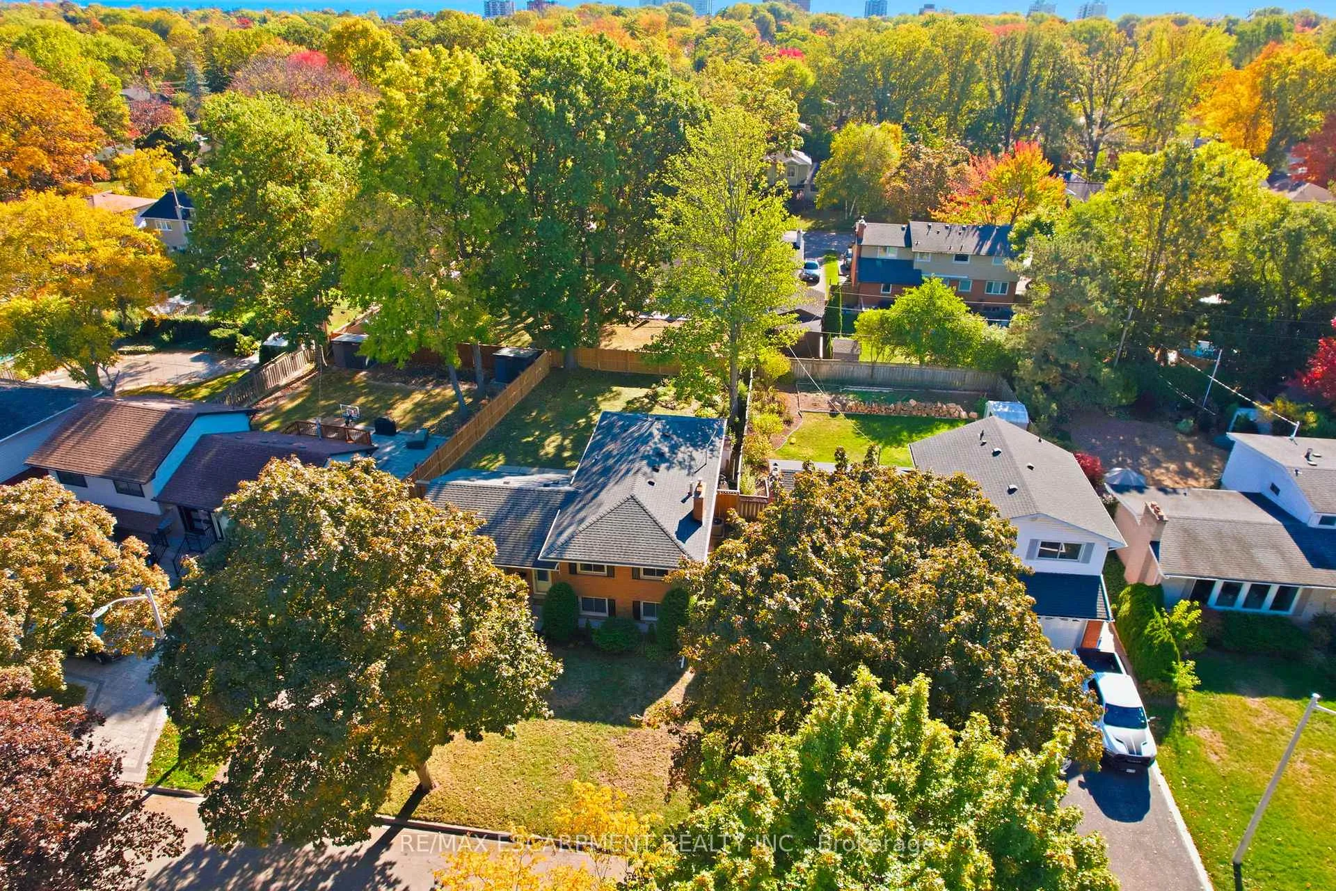 Photo 40 of 5210 Mulberry Drive, Burlington, Appleby — HOMEH