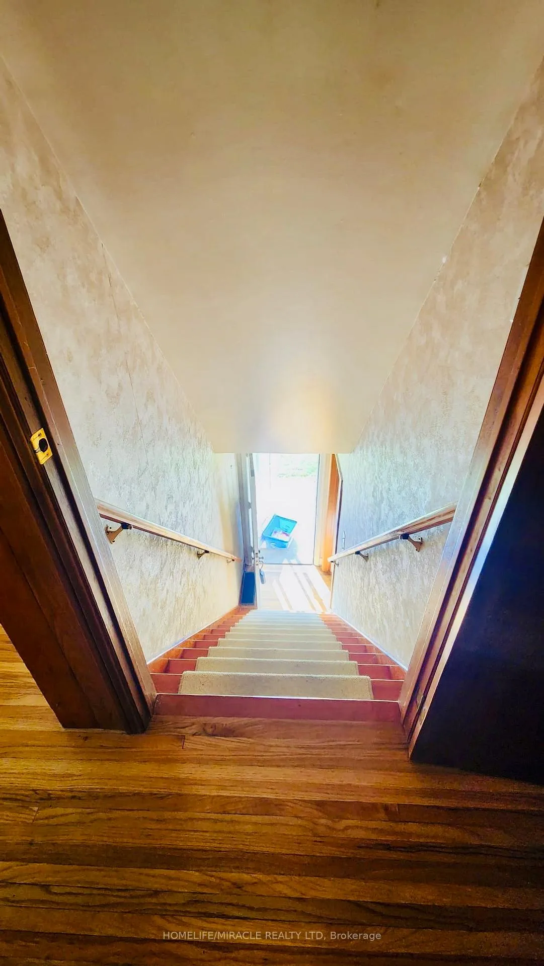 Photo 11 of 486 Matthew Brady Avenue, Windsor — HOMEH