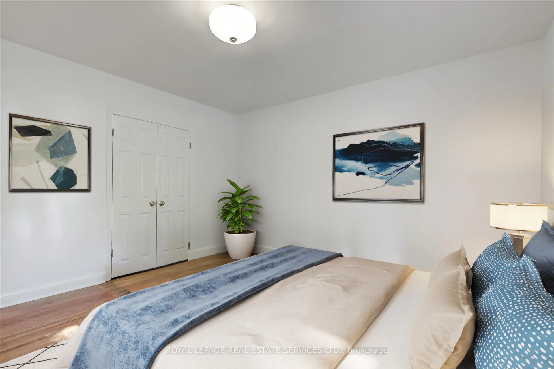 Photo 9 of 5 Easson Avenue, Toronto, High Park-Swansea — HOMEH