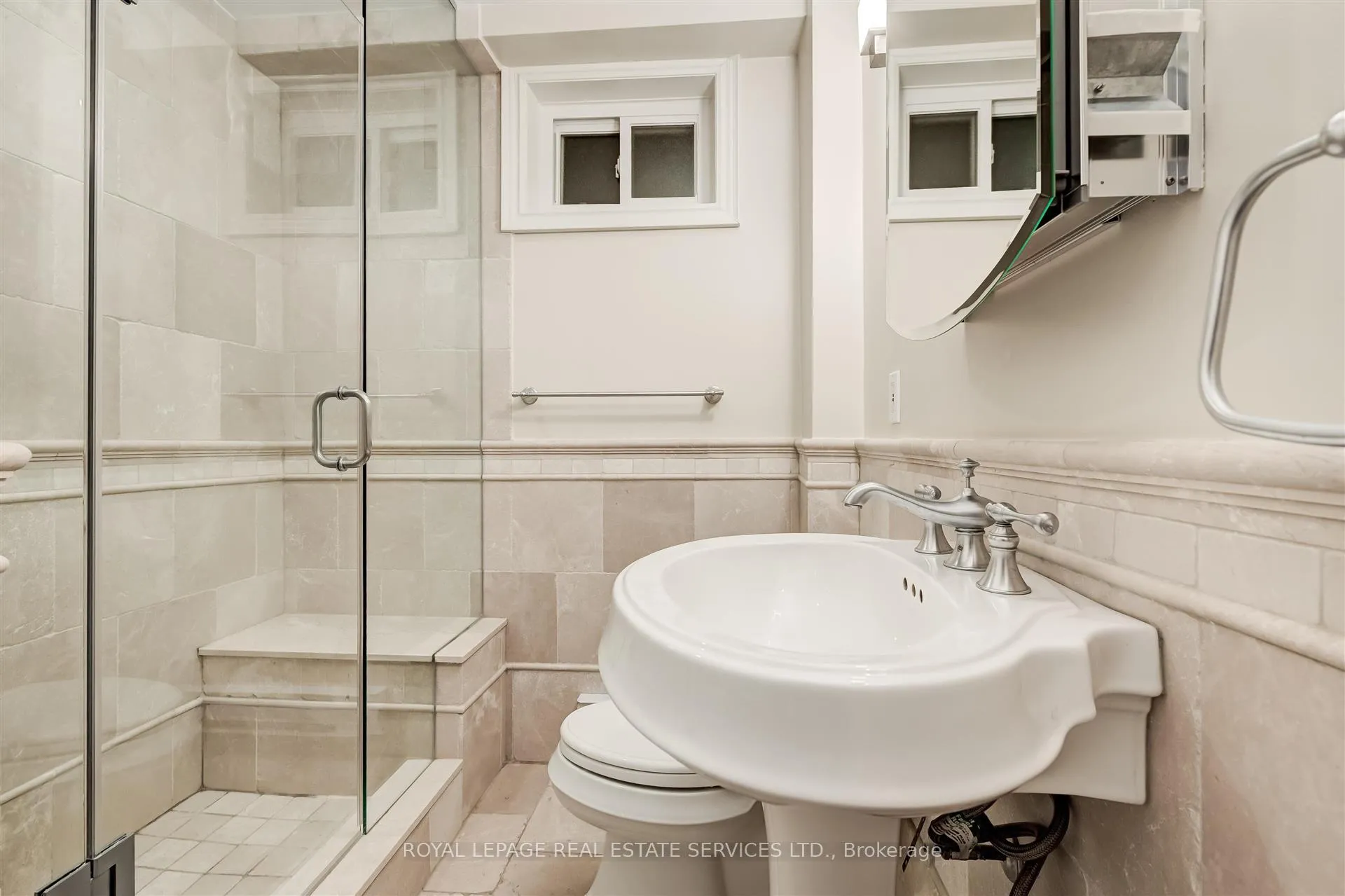 Photo 16 of 5 Easson Avenue, Toronto, High Park-Swansea — HOMEH