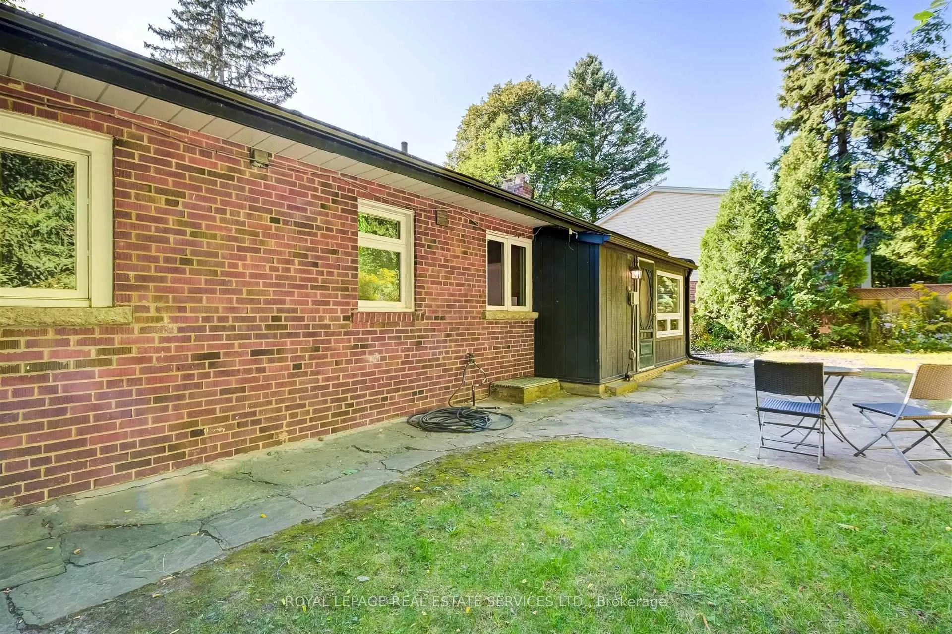 Photo 21 of 5 Easson Avenue, Toronto, High Park-Swansea — HOMEH