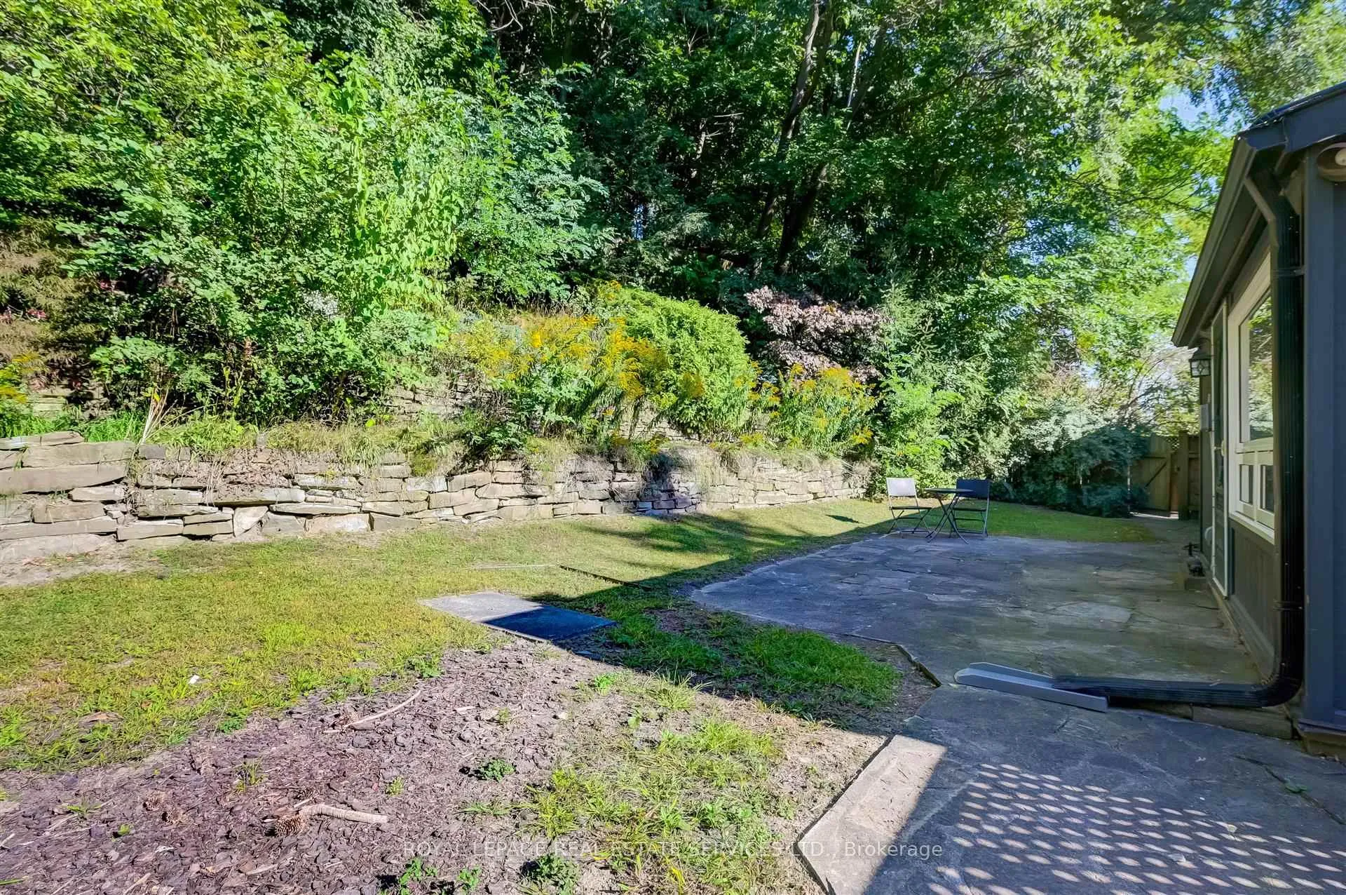 Photo 22 of 5 Easson Avenue, Toronto, High Park-Swansea — HOMEH