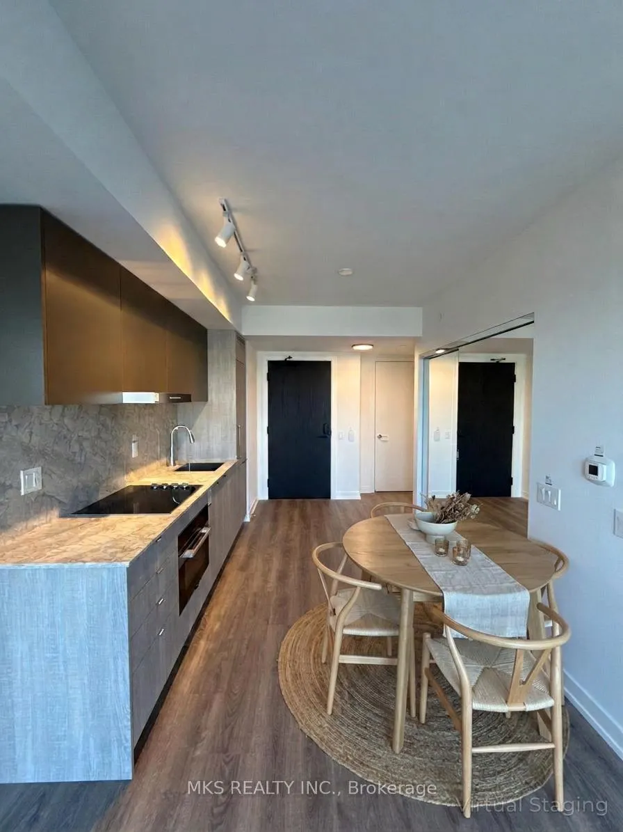 Photo 4 of Unit 1907, 771 Yonge Street, Toronto, The Annex — HOMEH