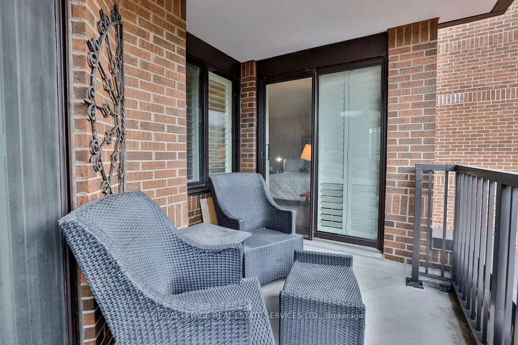 Photo 20 of Unit 708, 100 Lakeshore Road E, Oakville, Old Oakville — HOMEH