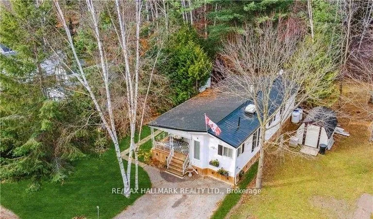 Photo 1 of 6 Prince Charles Avenue, Barrie, Little Lake — HOMEH