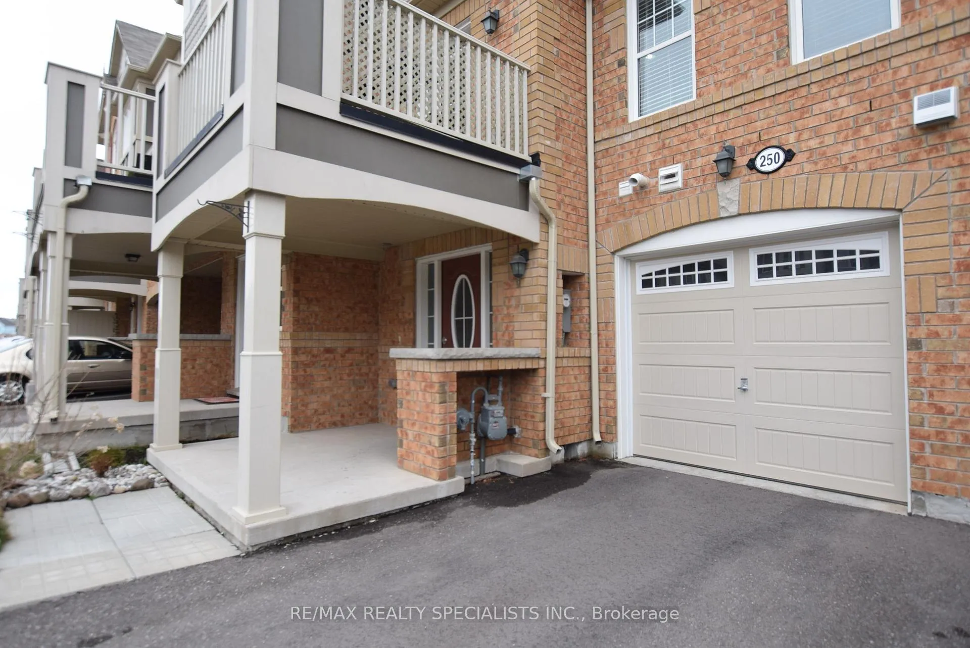 Photo 2 of 250 Mortimer Crescent, Milton, Harrison — HOMEH