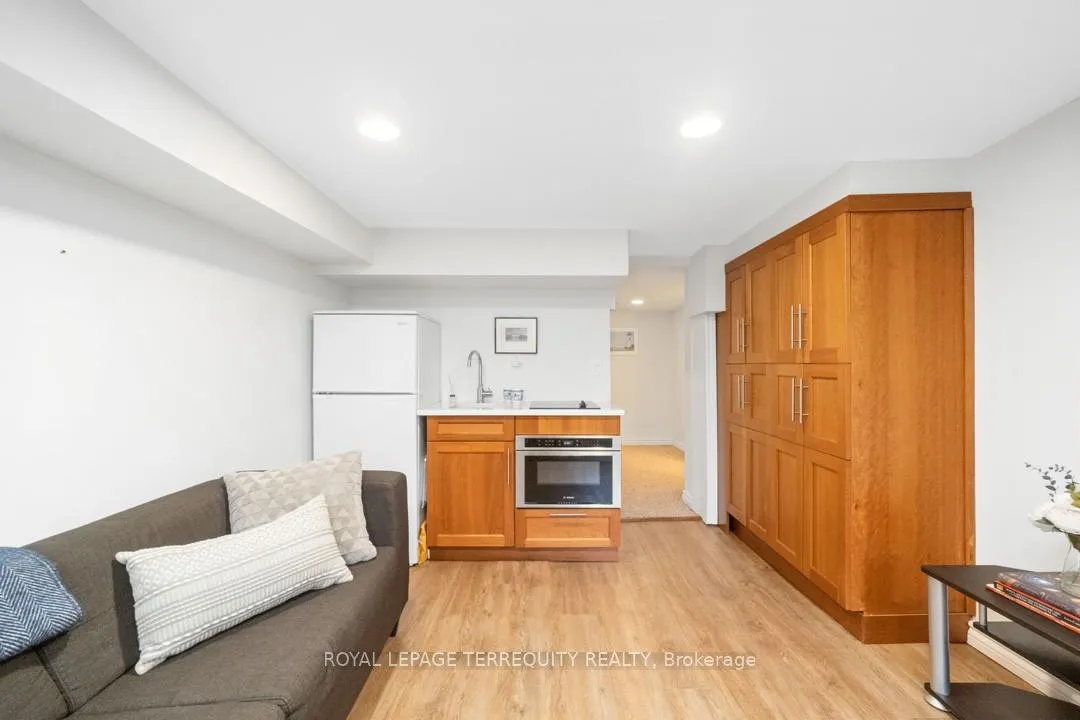 Photo 9 of Unit Bsmt, 95 Macdonell Avenue, Toronto, Roncesvalles — HOMEH