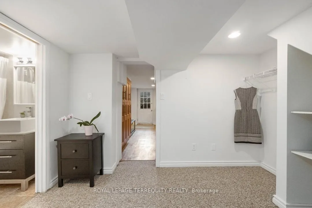 Photo 13 of Unit Bsmt, 95 Macdonell Avenue, Toronto, Roncesvalles — HOMEH