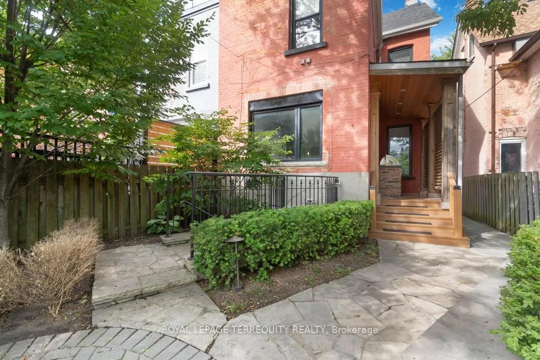 Photo 22 of Unit Bsmt, 95 Macdonell Avenue, Toronto, Roncesvalles — HOMEH