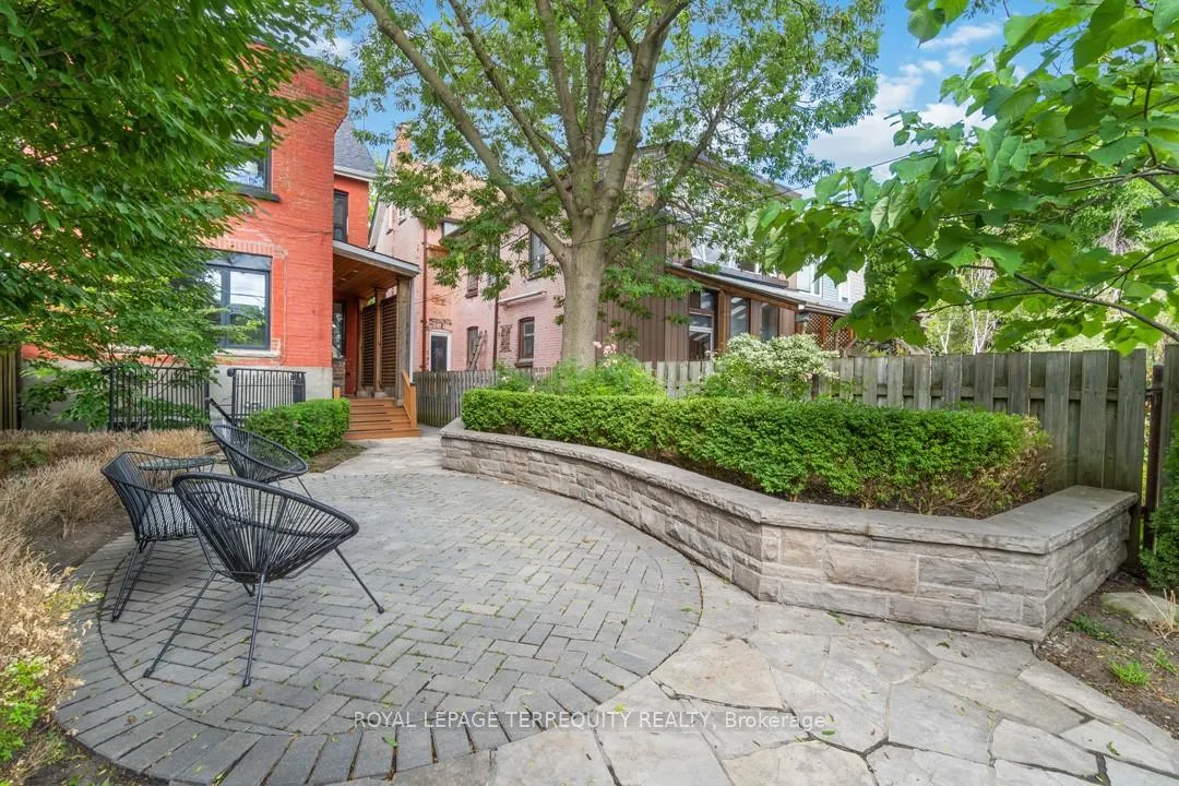 Photo 23 of Unit Bsmt, 95 Macdonell Avenue, Toronto, Roncesvalles — HOMEH