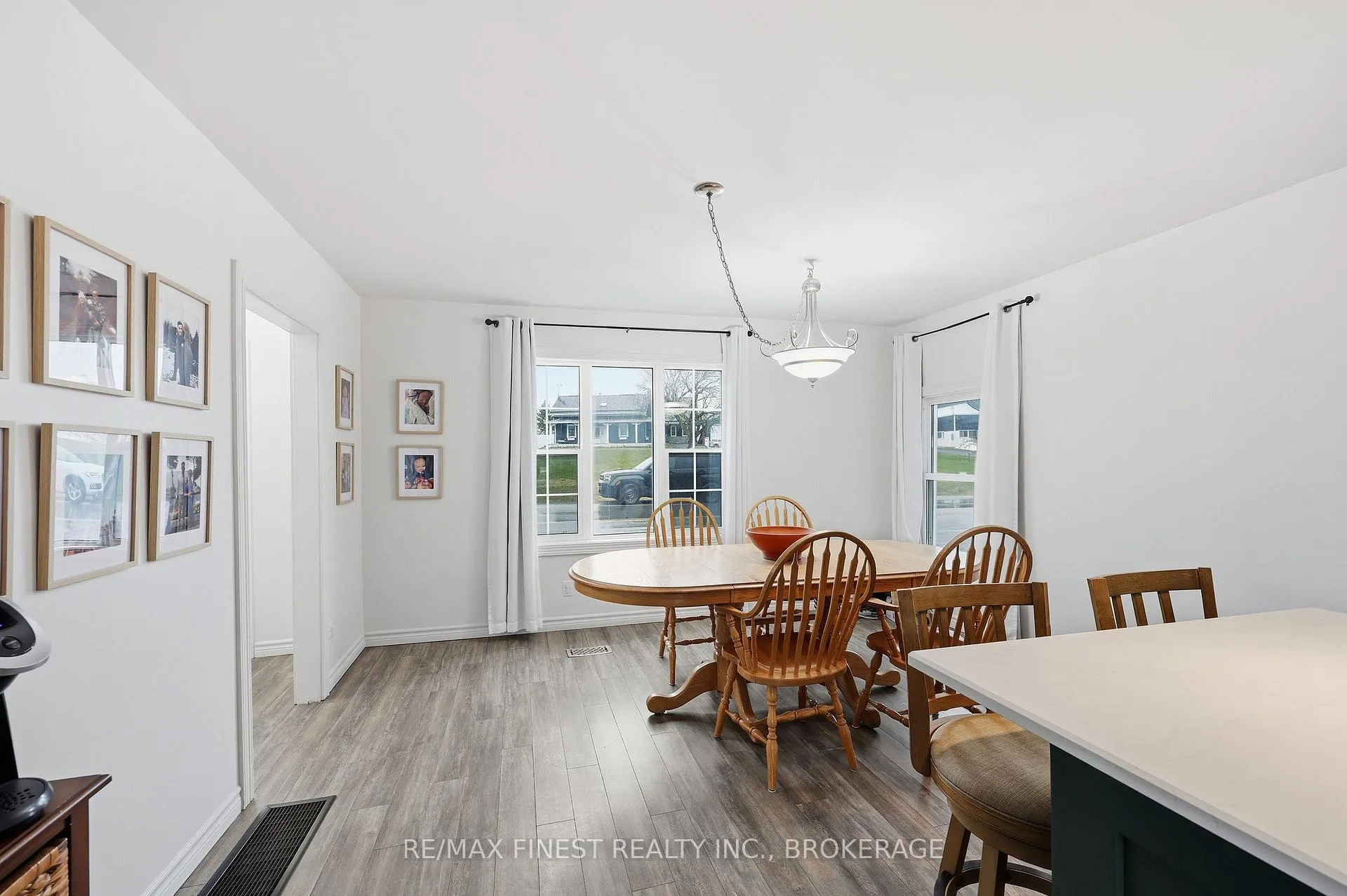 Photo 16 of 969 Millhaven Road, Loyalist, Lennox and Addington - South — HOMEH