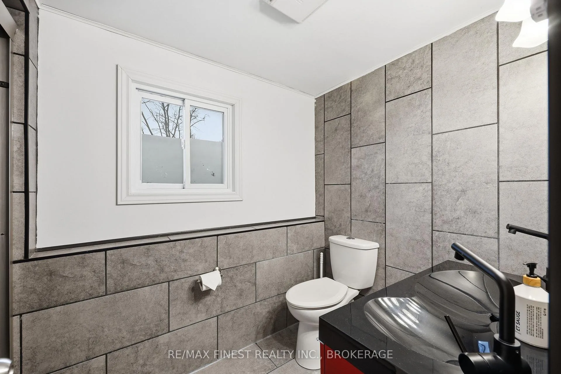 Photo 27 of 969 Millhaven Road, Loyalist, Lennox and Addington - South — HOMEH