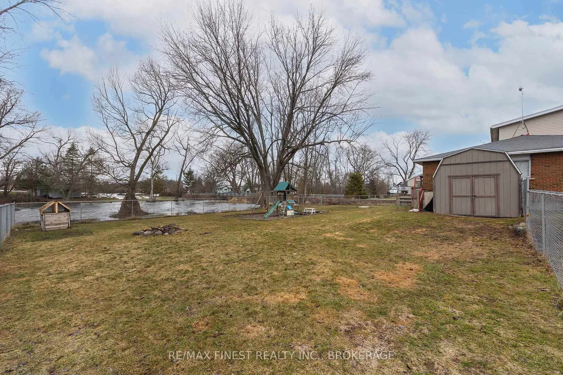 Photo 34 of 969 Millhaven Road, Loyalist, Lennox and Addington - South — HOMEH