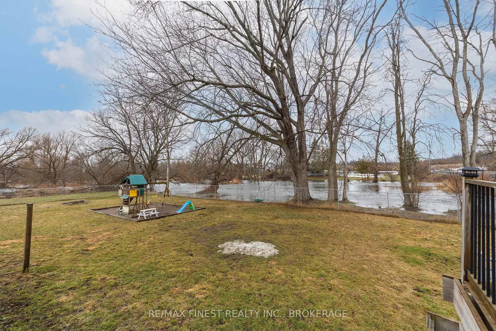 Photo 37 of 969 Millhaven Road, Loyalist, Lennox and Addington - South — HOMEH