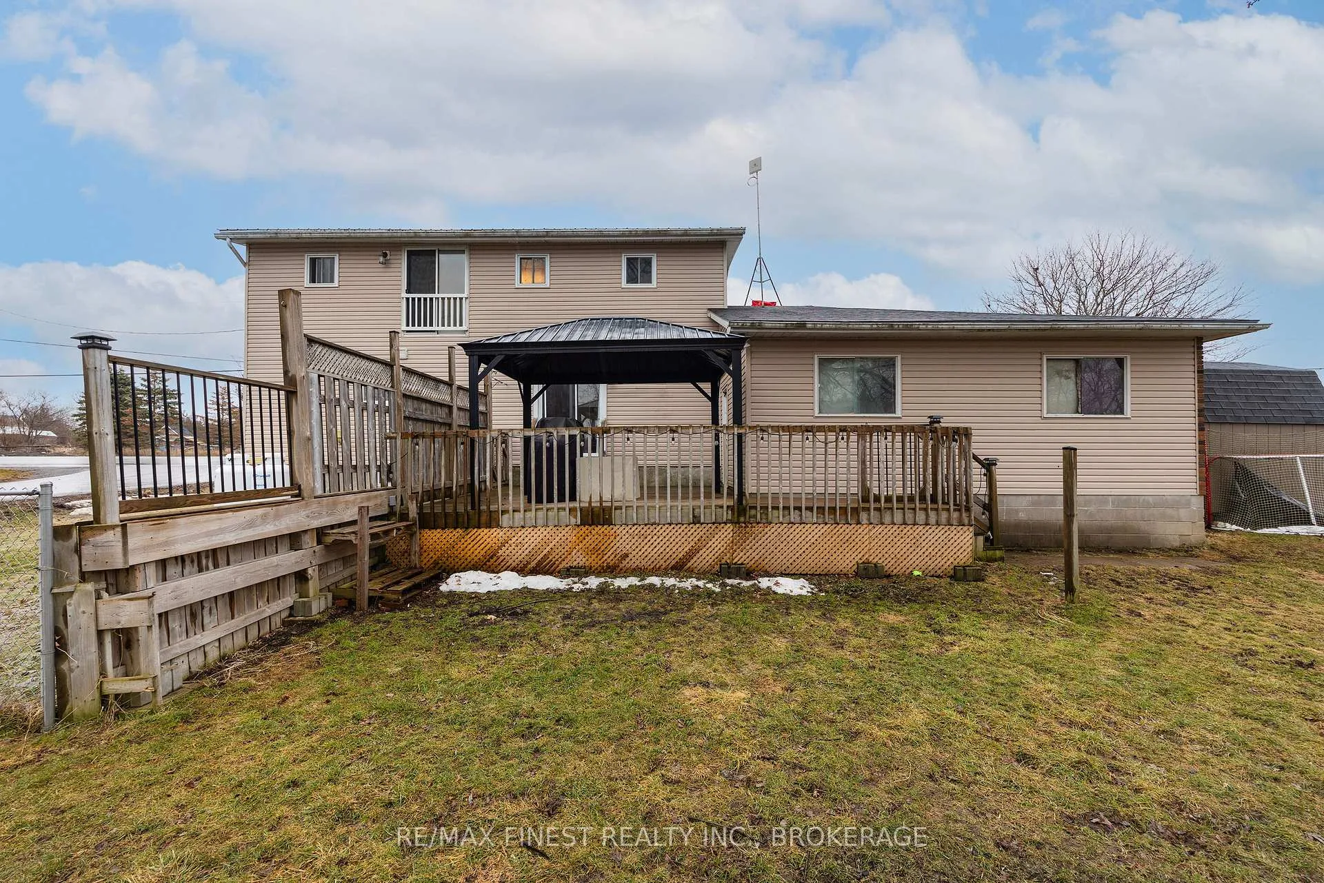 Photo 38 of 969 Millhaven Road, Loyalist, Lennox and Addington - South — HOMEH