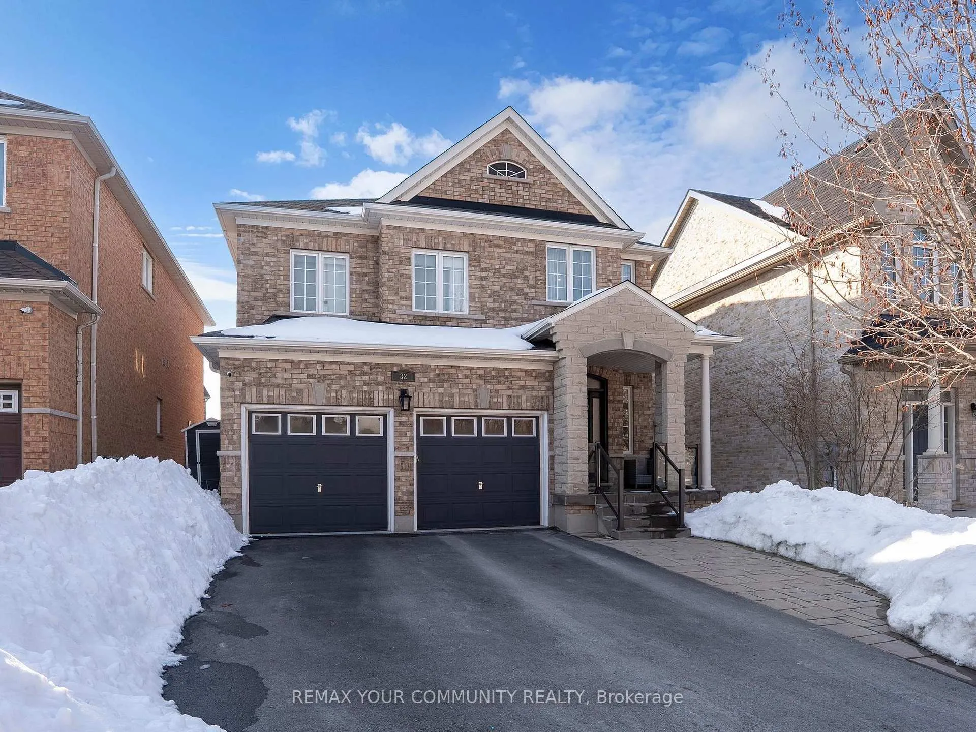 Photo 1 of 32 D'eva Drive, Vaughan, Patterson — HOMEH