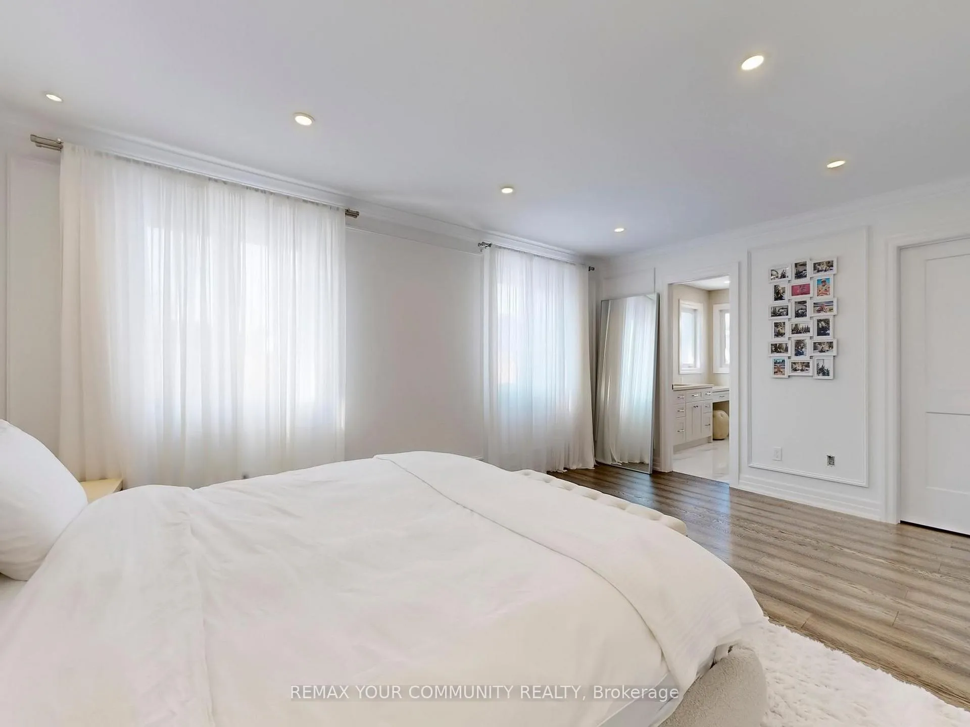Photo 24 of 32 D'eva Drive, Vaughan, Patterson — HOMEH