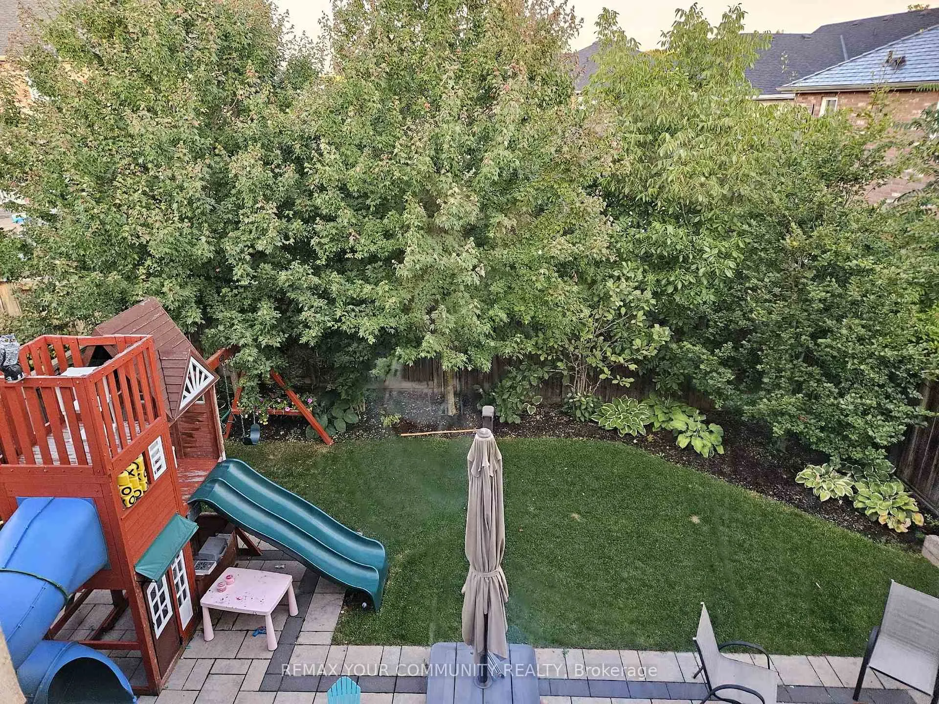 Photo 49 of 32 D'eva Drive, Vaughan, Patterson — HOMEH