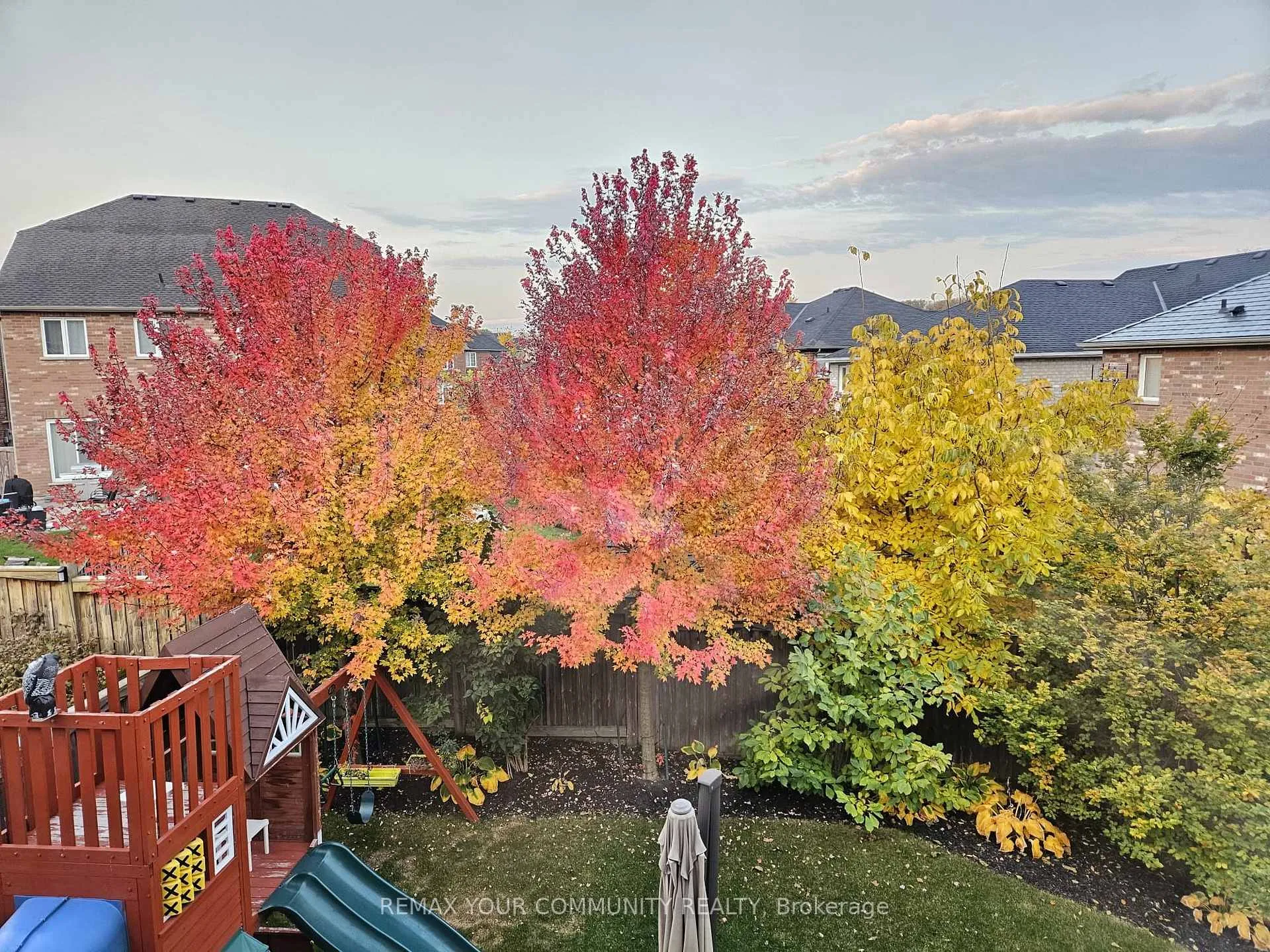 Photo 50 of 32 D'eva Drive, Vaughan, Patterson — HOMEH