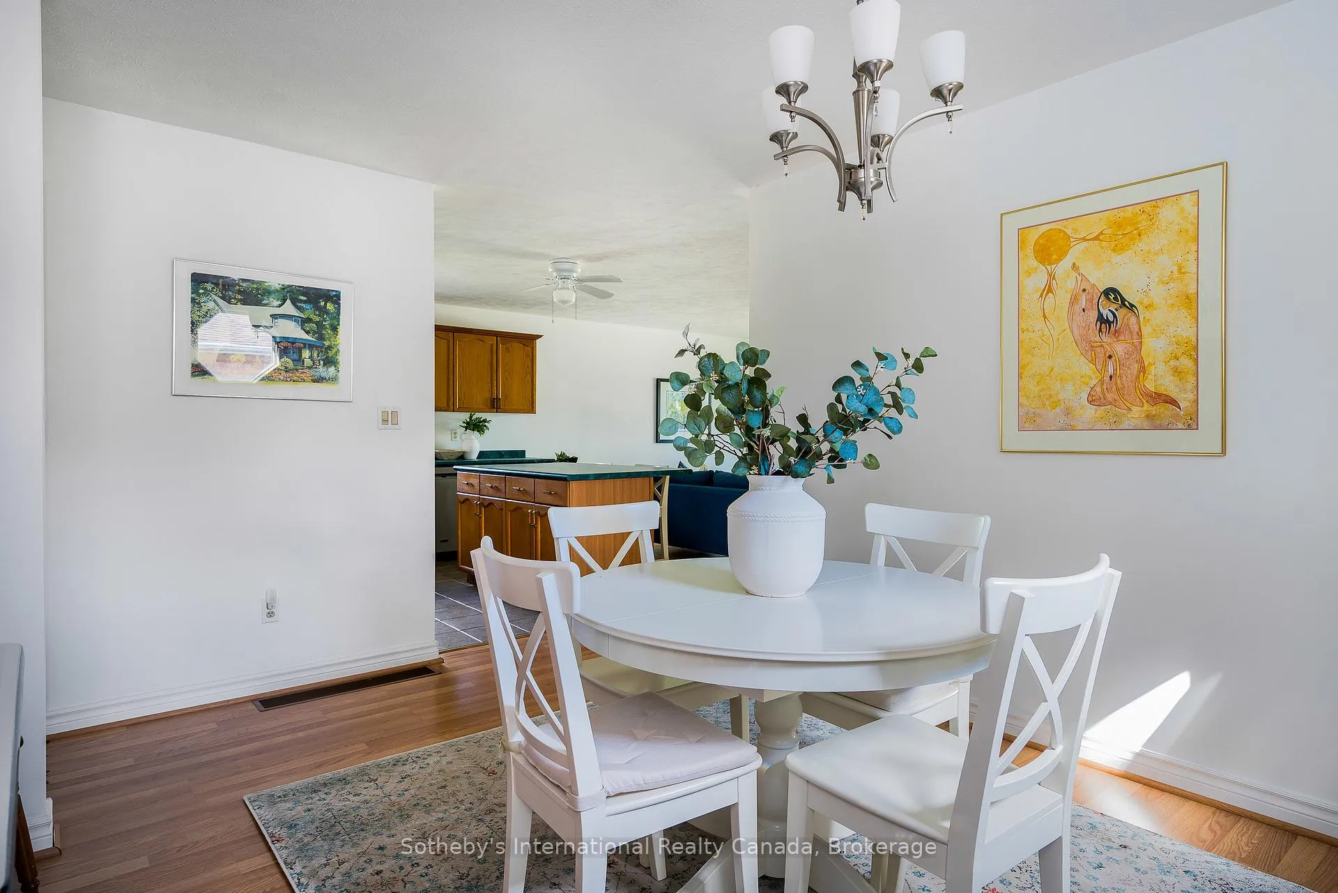 Photo 13 of 26 Country Crescent, Meaford — HOMEH
