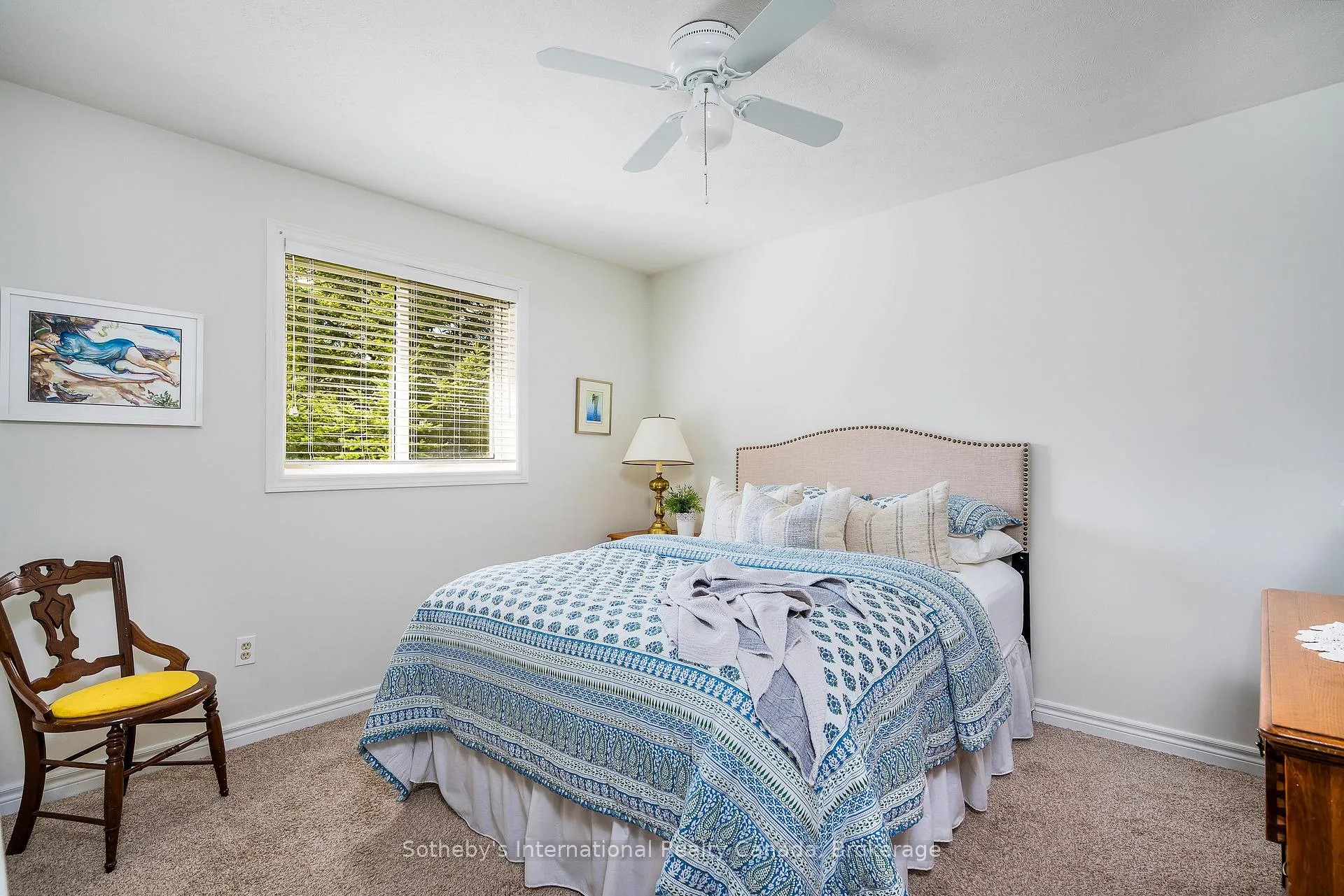 Photo 15 of 26 Country Crescent, Meaford — HOMEH