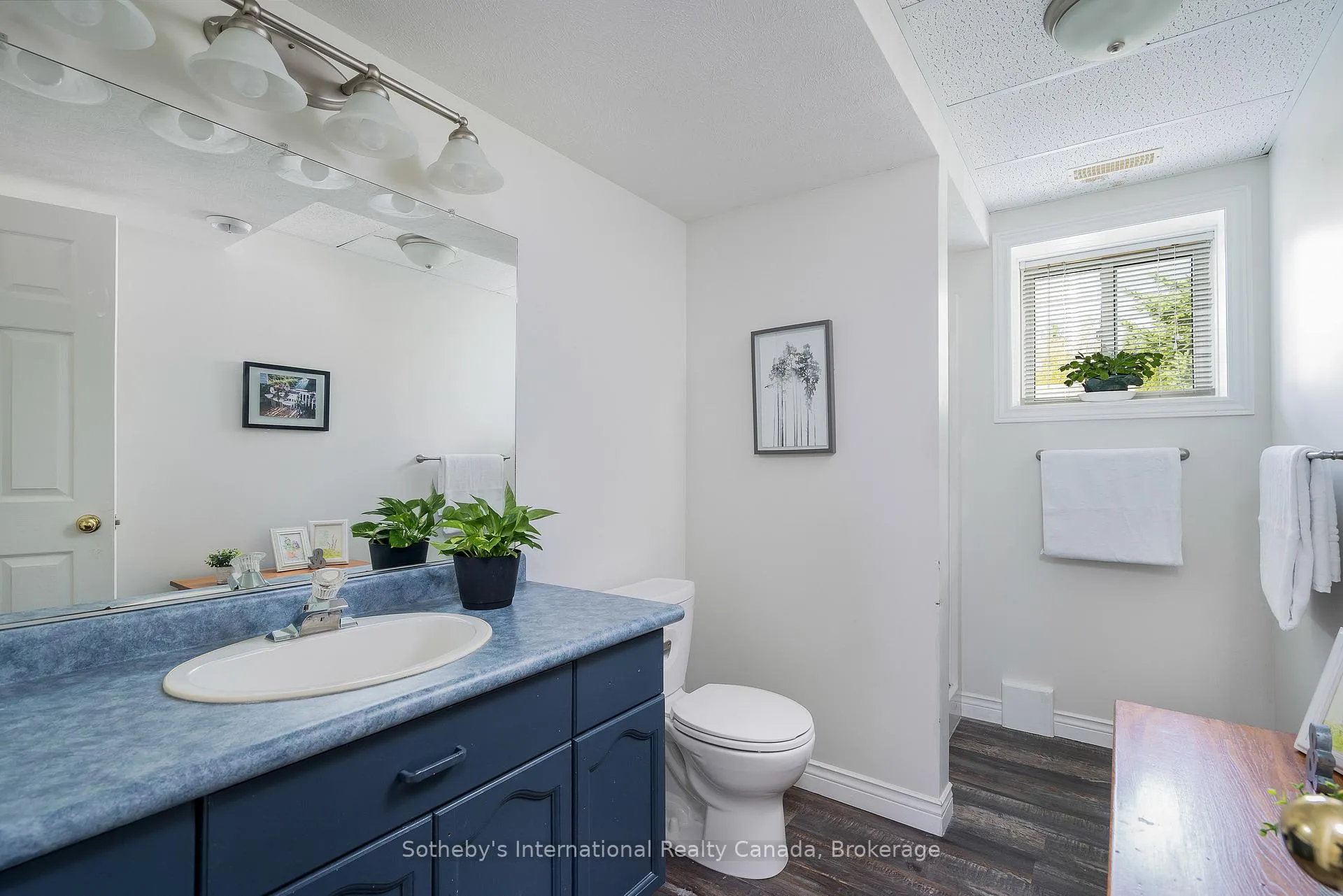 Photo 28 of 26 Country Crescent, Meaford — HOMEH