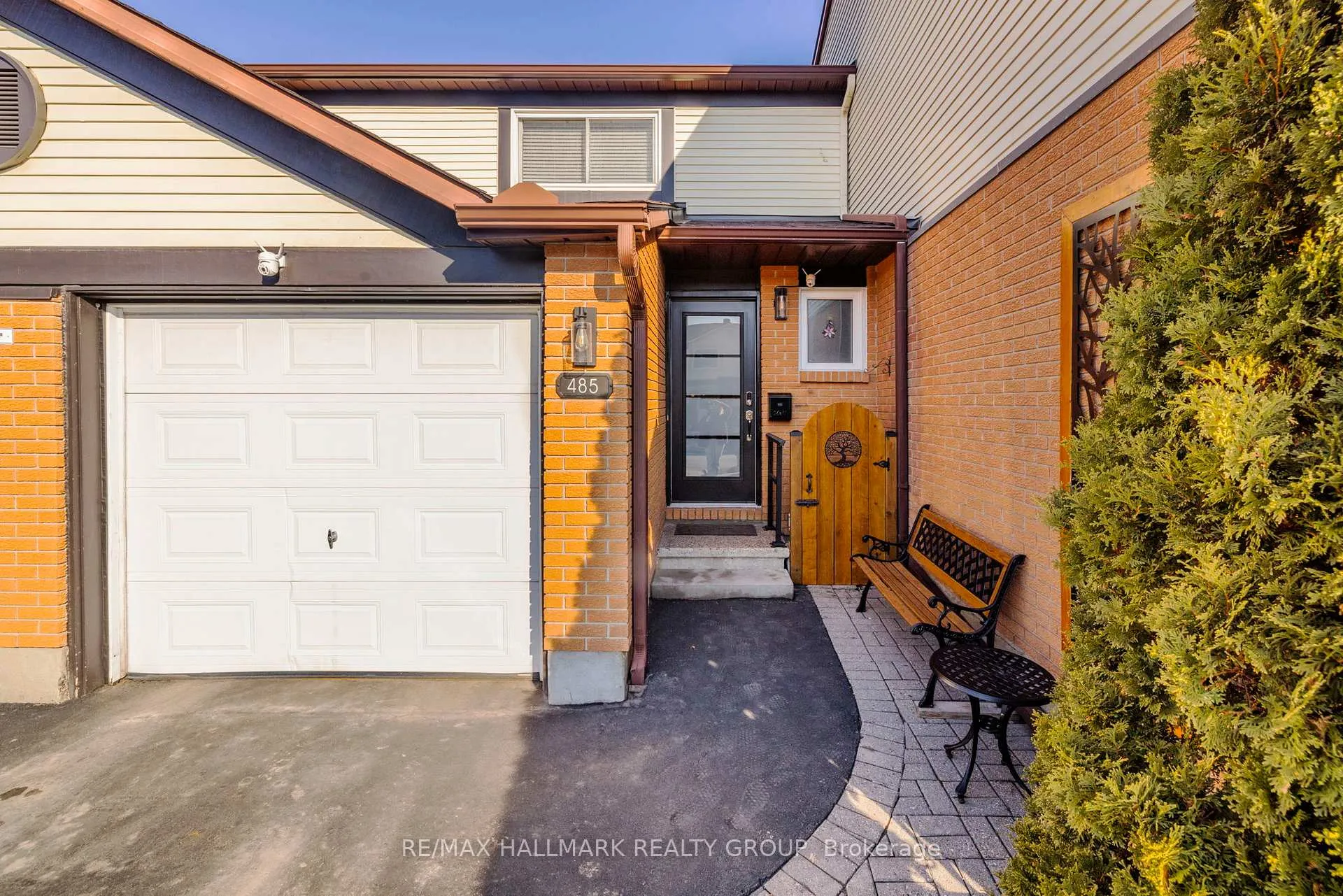 Photo 2 of Unit 23, 485 Canotia Place, Ottawa, Fallingbrook/Pineridge — HOMEH