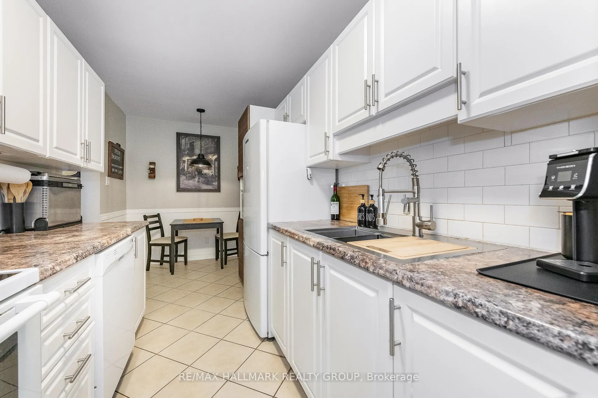 Photo 20 of Unit 23, 485 Canotia Place, Ottawa, Fallingbrook/Pineridge — HOMEH