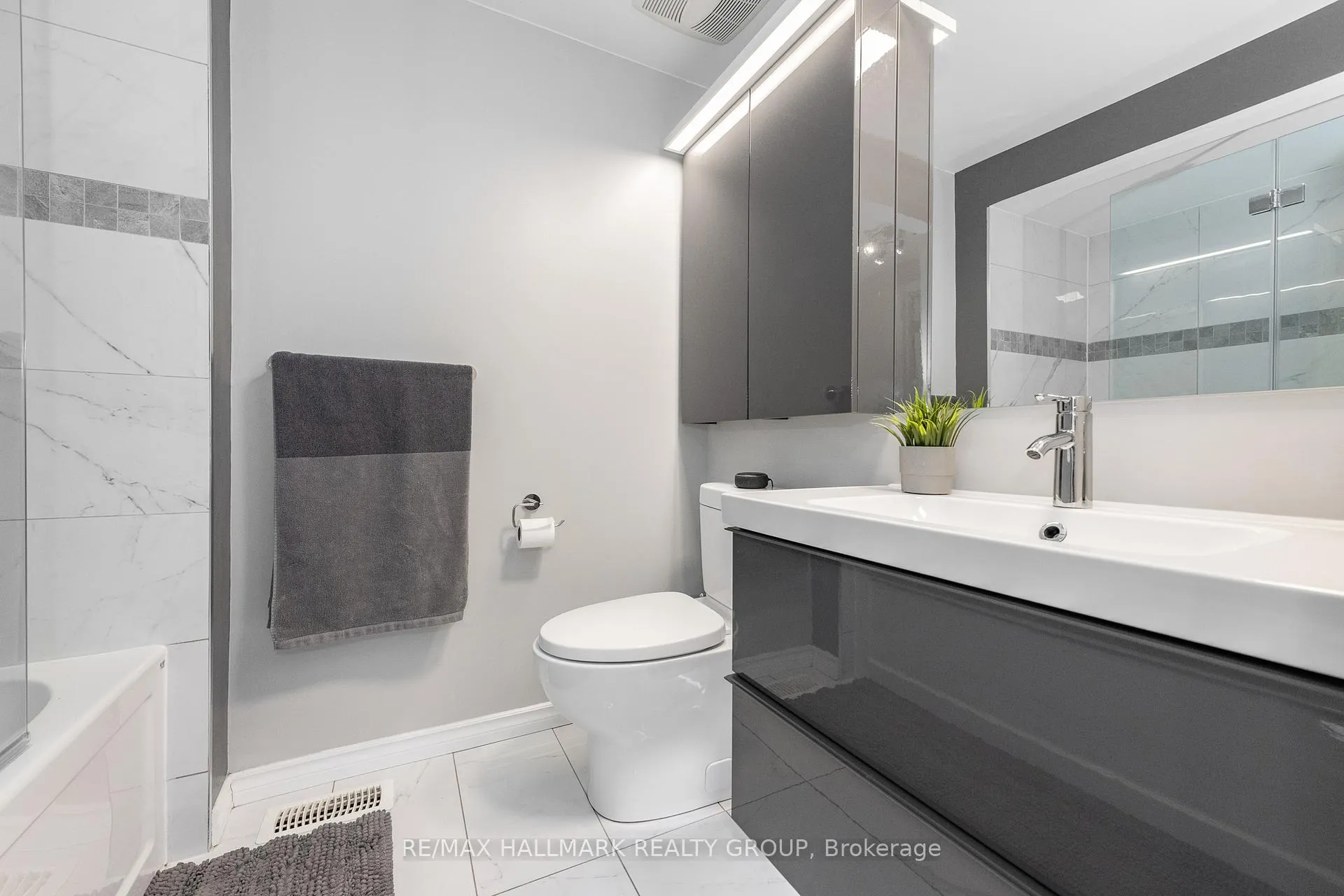 Photo 33 of Unit 23, 485 Canotia Place, Ottawa, Fallingbrook/Pineridge — HOMEH