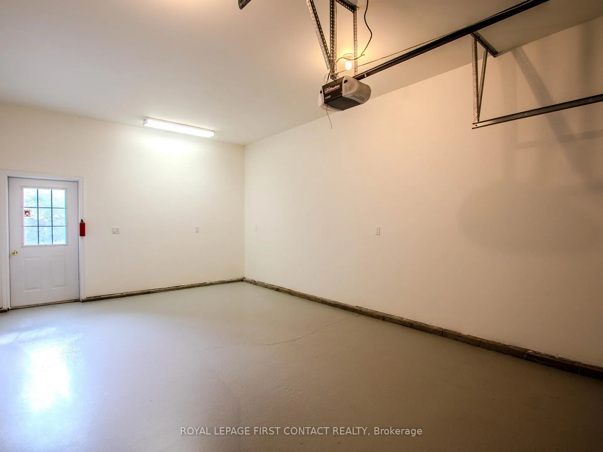 Photo 40 of 25 Holgate Street, Barrie, Allandale — HOMEH
