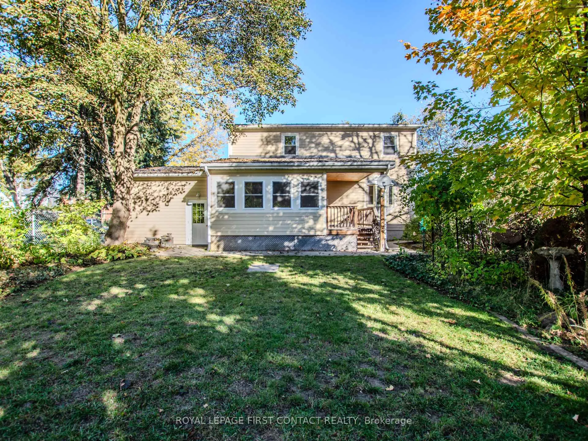 Photo 43 of 25 Holgate Street, Barrie, Allandale — HOMEH