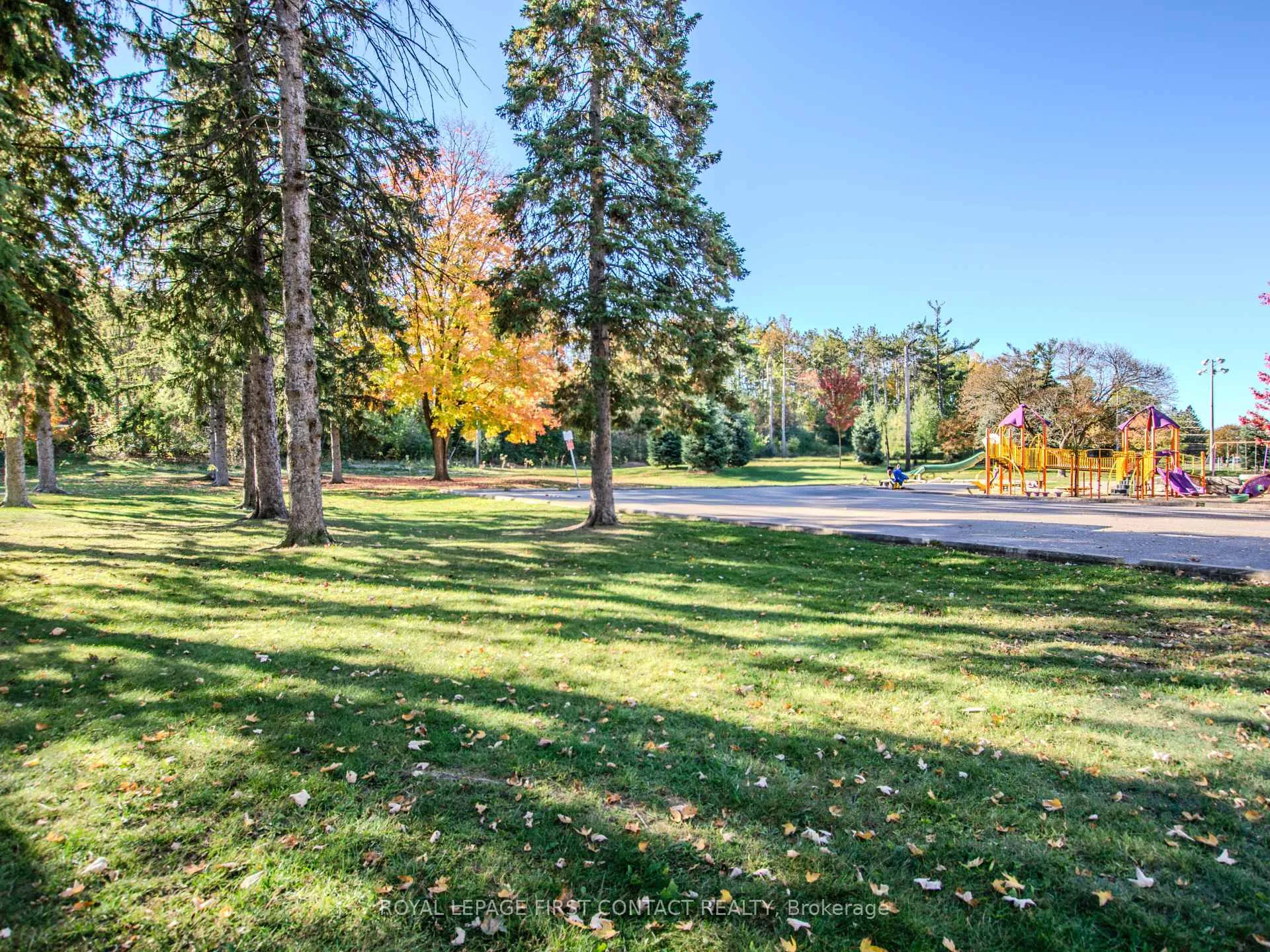 Photo 47 of 25 Holgate Street, Barrie, Allandale — HOMEH