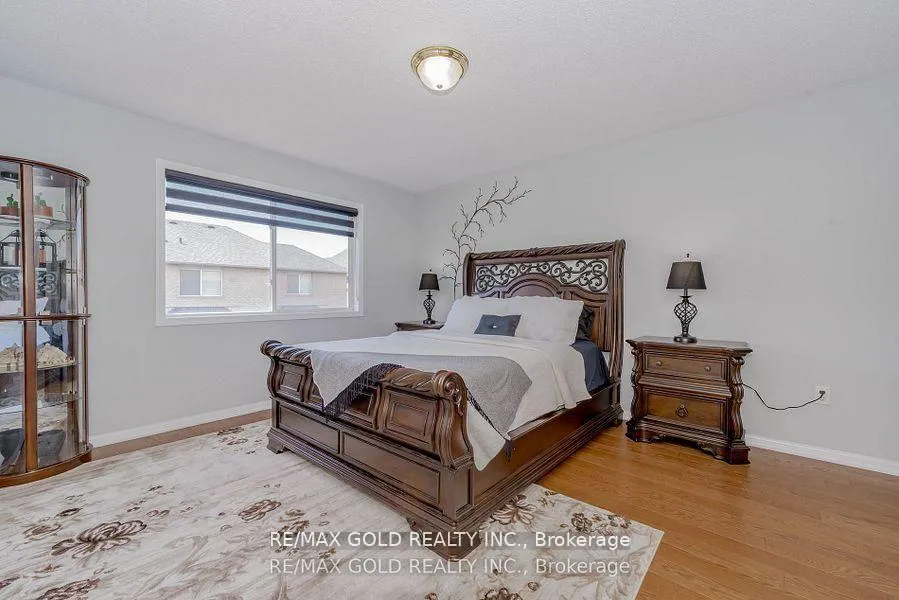 Photo 20 of 28 Crocker Drive, Brampton, Vales of Castlemore — HOMEH