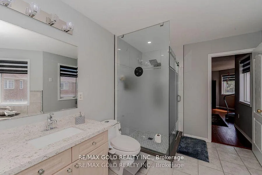 Photo 30 of 28 Crocker Drive, Brampton, Vales of Castlemore — HOMEH
