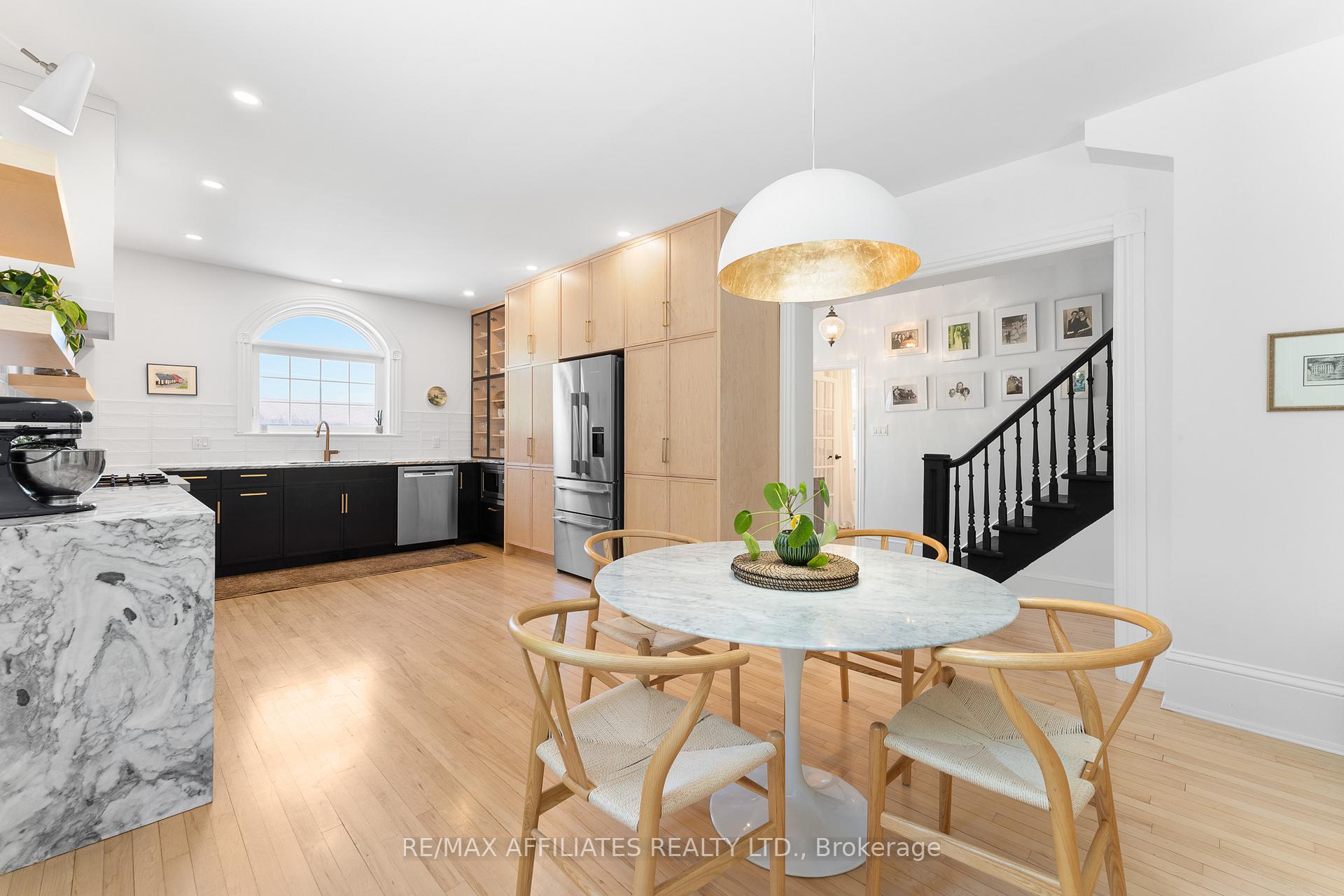 Photo 10 of 190 Poole Street, McNab/Braeside, Mcnab/Braeside Twps — HOMEH