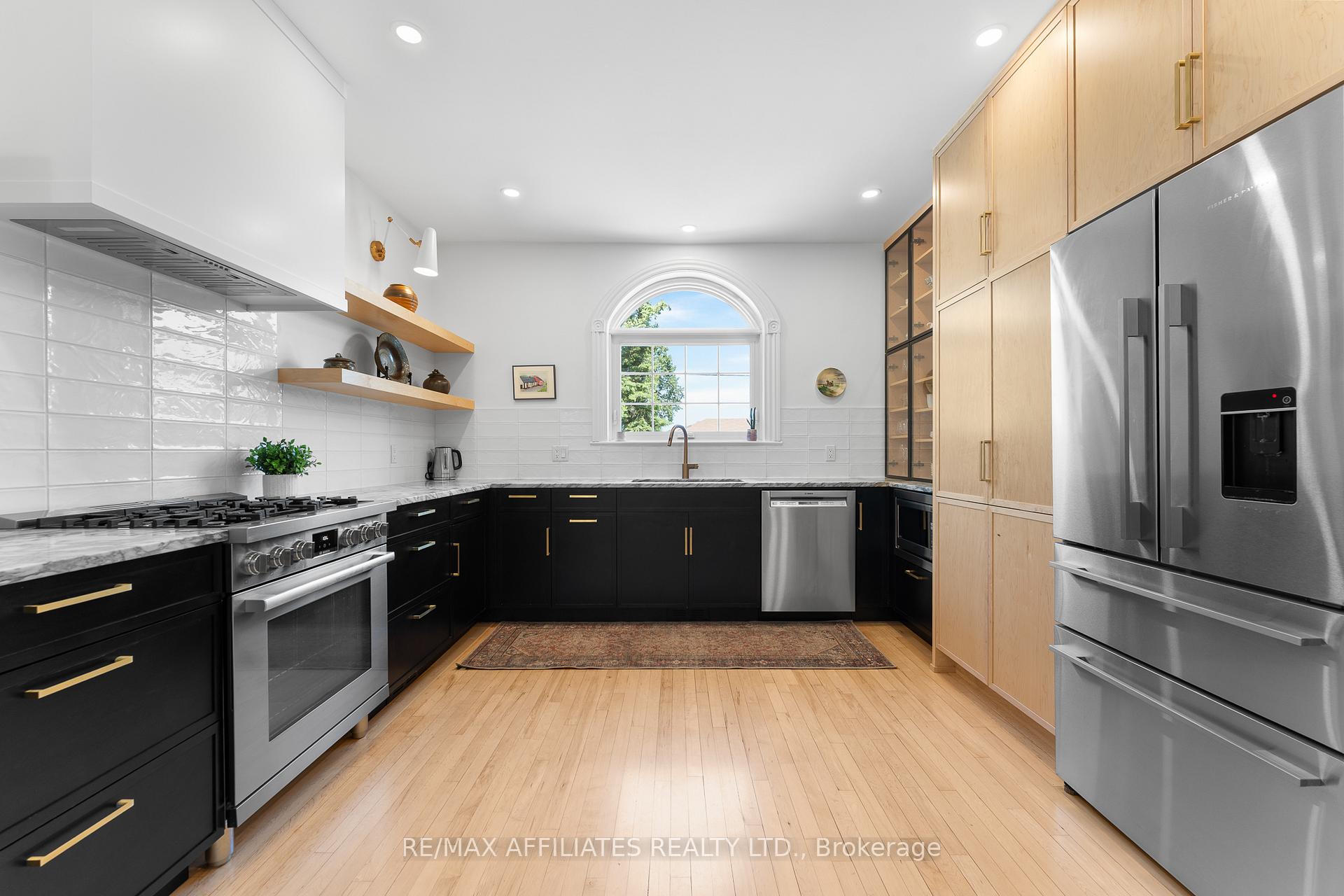 Photo 14 of 190 Poole Street, McNab/Braeside, Mcnab/Braeside Twps — HOMEH