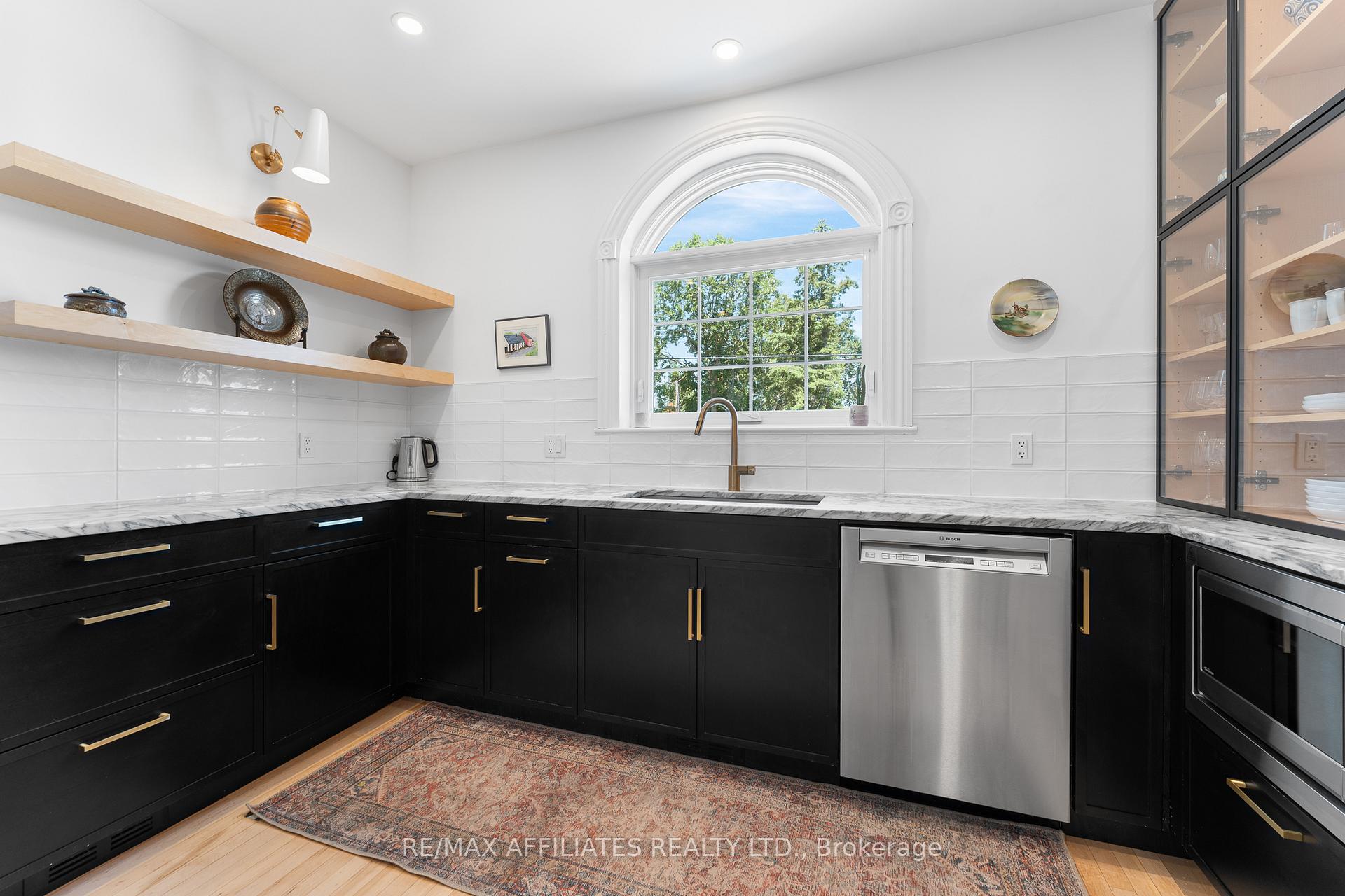 Photo 15 of 190 Poole Street, McNab/Braeside, Mcnab/Braeside Twps — HOMEH