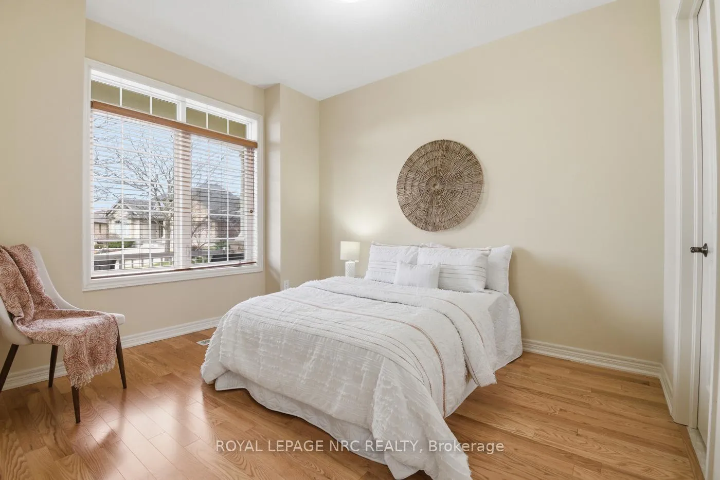 Photo 19 of 14 Lochness Court, Welland, Hwy 406/Welland — HOMEH