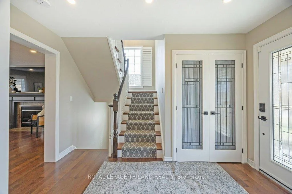 Photo 6 of 104 Stephen Moore Drive, Middlesex Centre, Kilworth — HOMEH