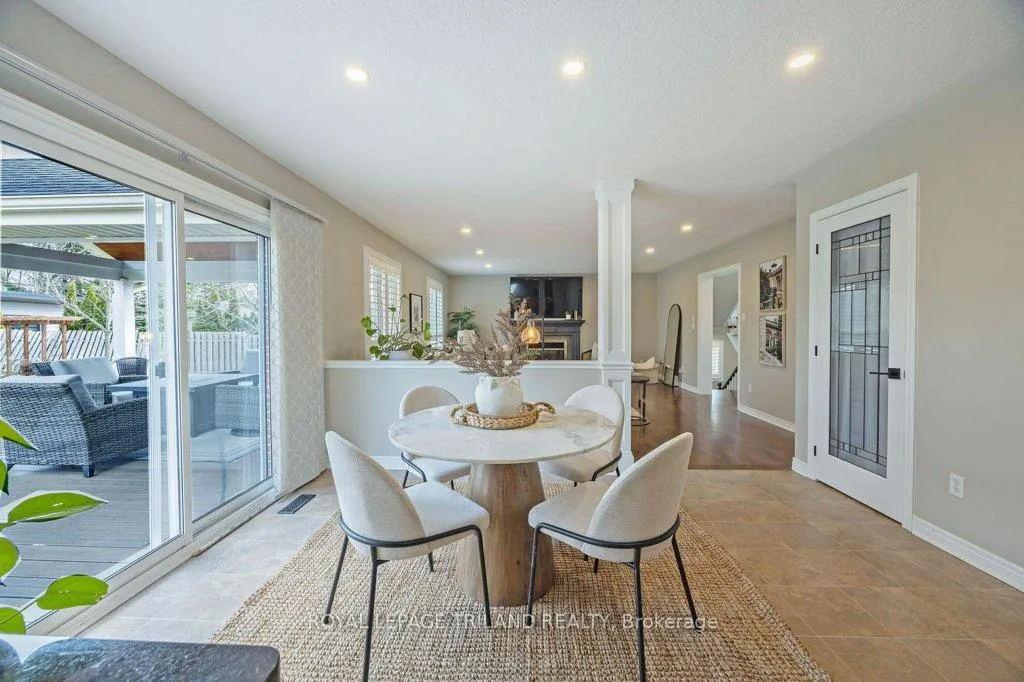 Photo 15 of 104 Stephen Moore Drive, Middlesex Centre, Kilworth — HOMEH