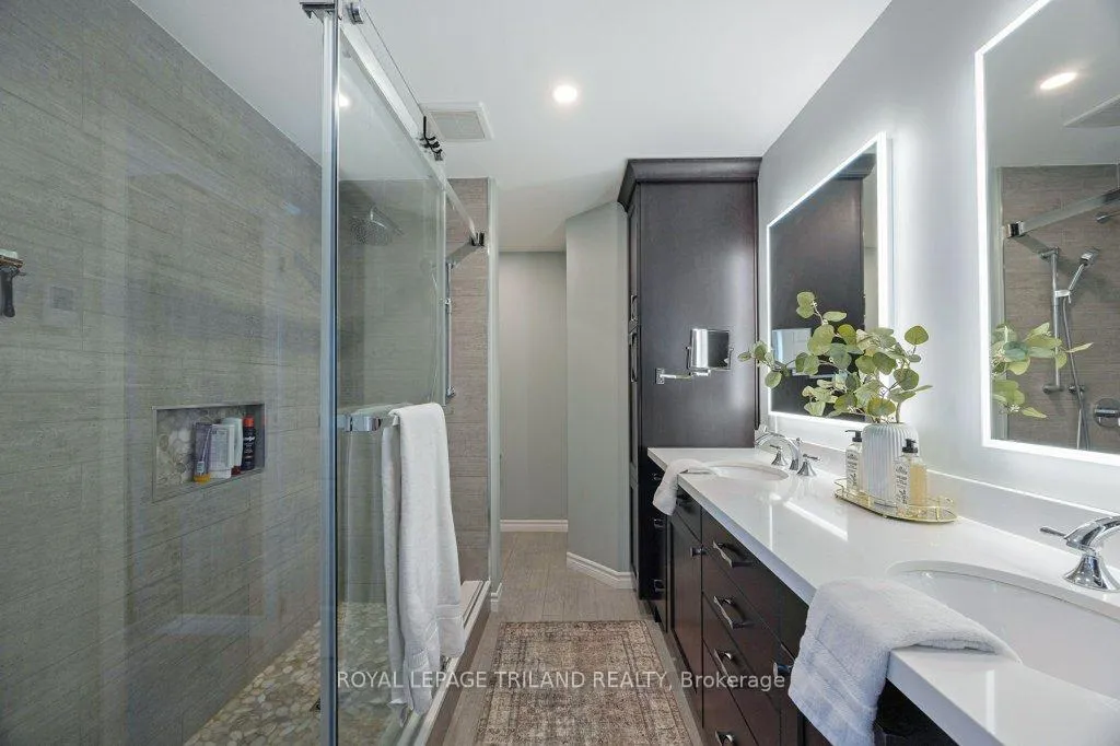 Photo 24 of 104 Stephen Moore Drive, Middlesex Centre, Kilworth — HOMEH
