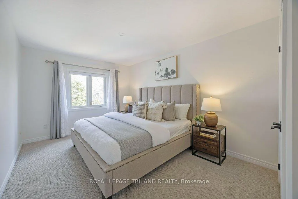 Photo 29 of 104 Stephen Moore Drive, Middlesex Centre, Kilworth — HOMEH