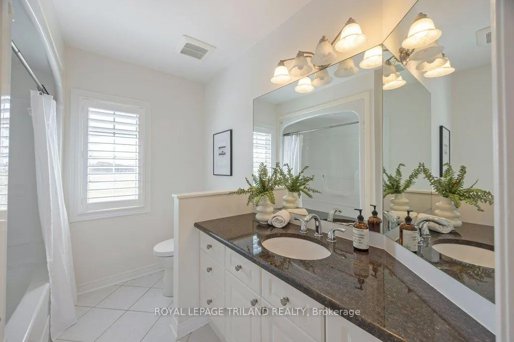 Photo 30 of 104 Stephen Moore Drive, Middlesex Centre, Kilworth — HOMEH