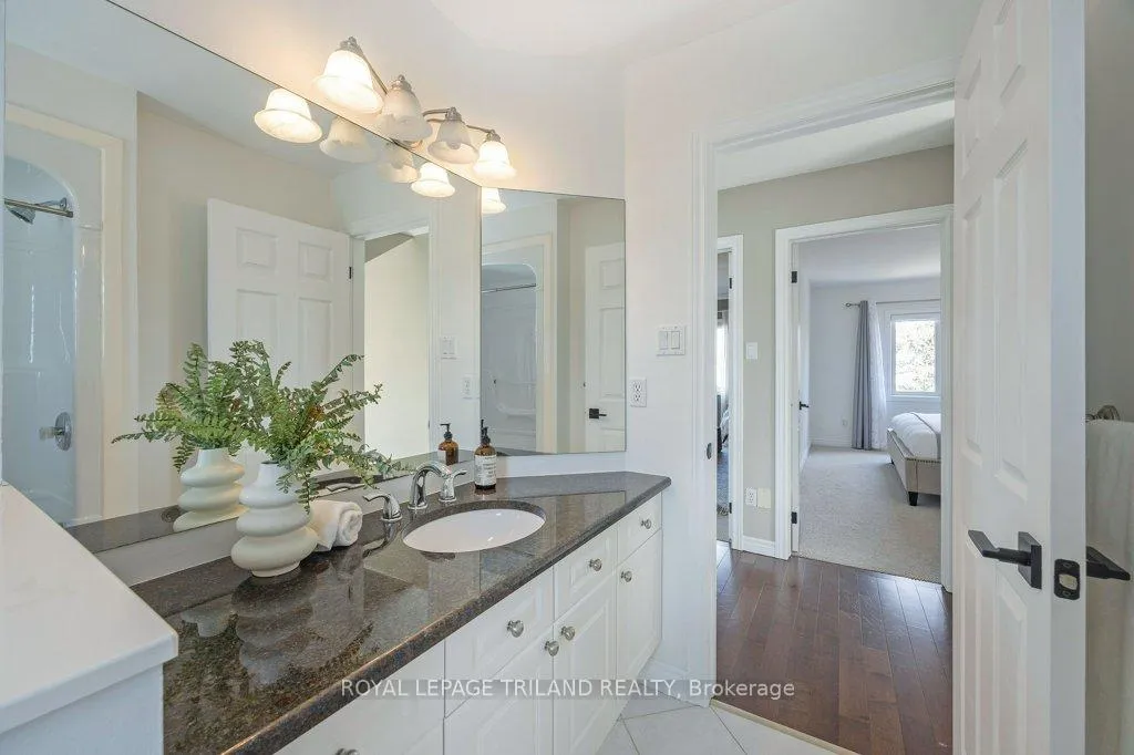 Photo 31 of 104 Stephen Moore Drive, Middlesex Centre, Kilworth — HOMEH
